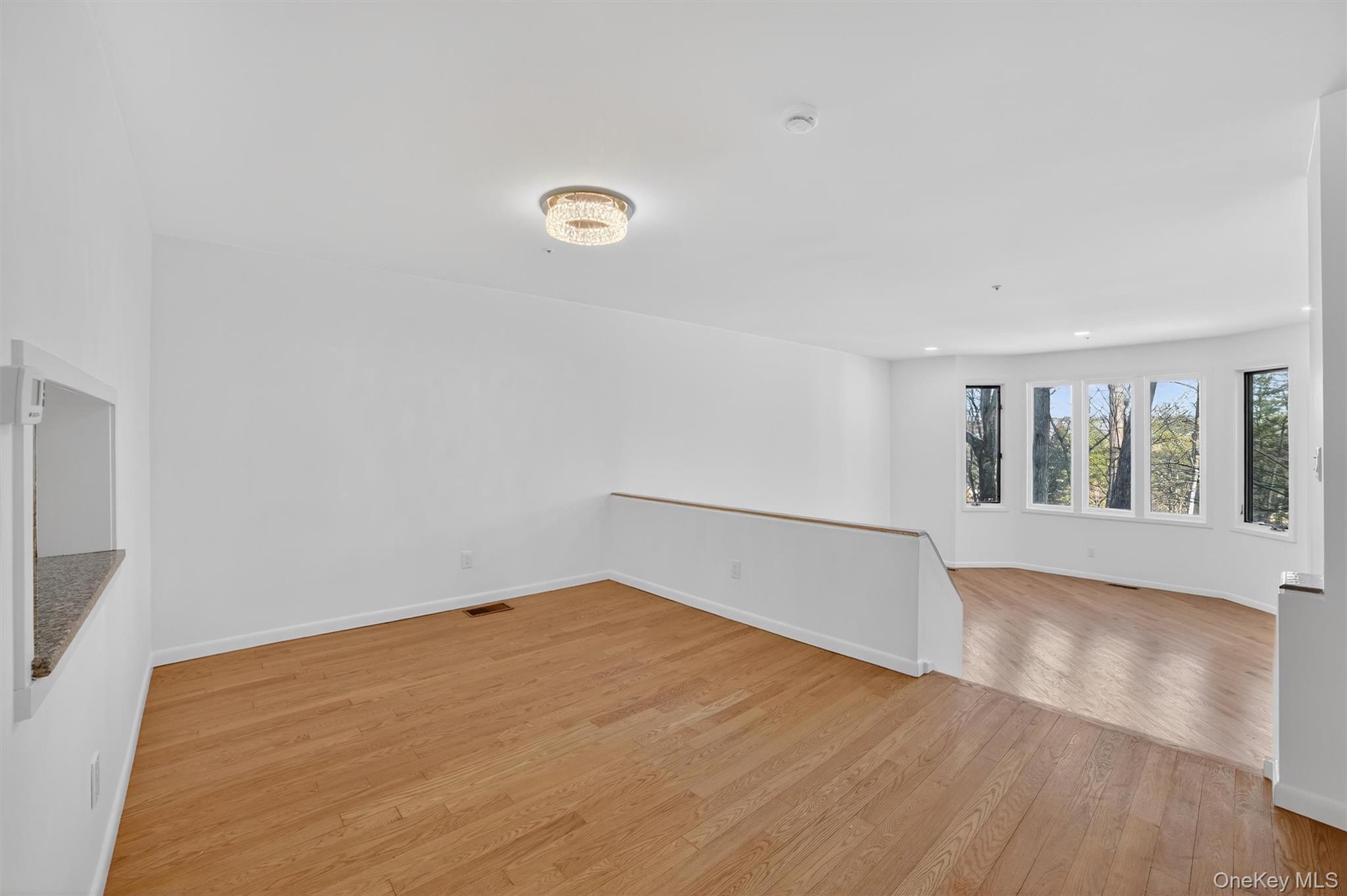 #8 photo, 57 Boulder Ridge Road, Scarsdale , NY 10583