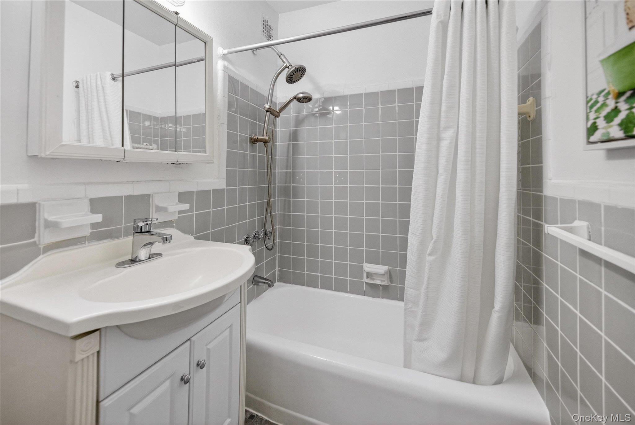 #15 photo, 6535 Broadway, 布朗士 Bronx , NY 10471