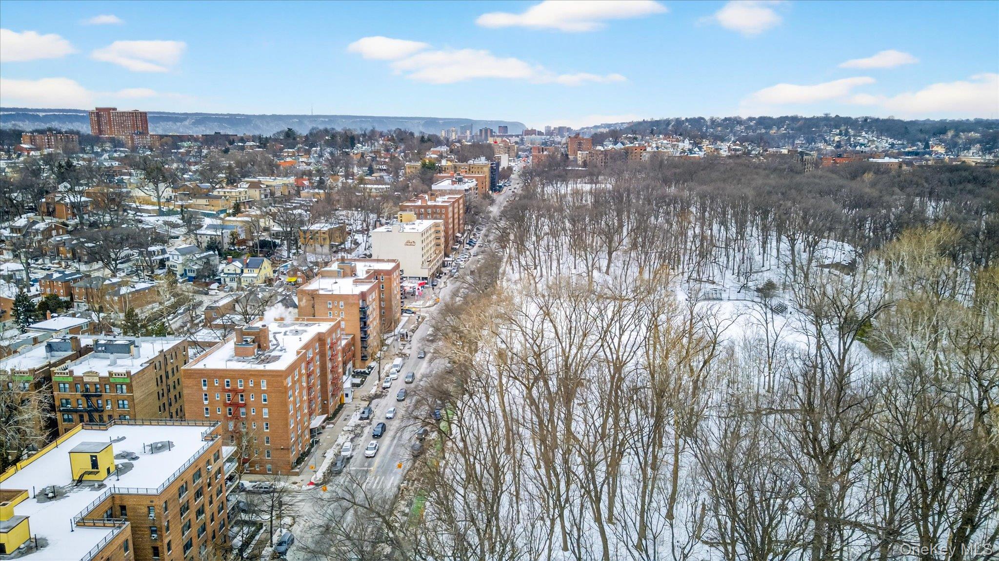 #17 photo, 6535 Broadway, 布朗士 Bronx , NY 10471