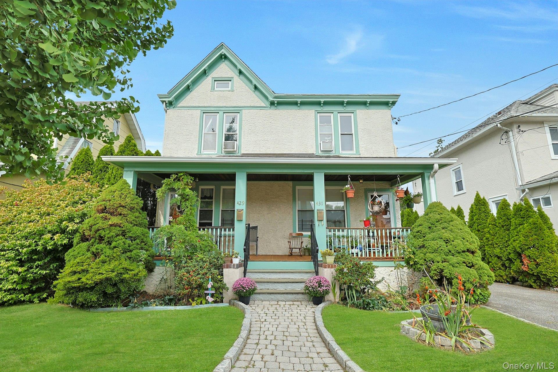 #1 photo, 429 Fourth Avenue, Pelham , NY 10803