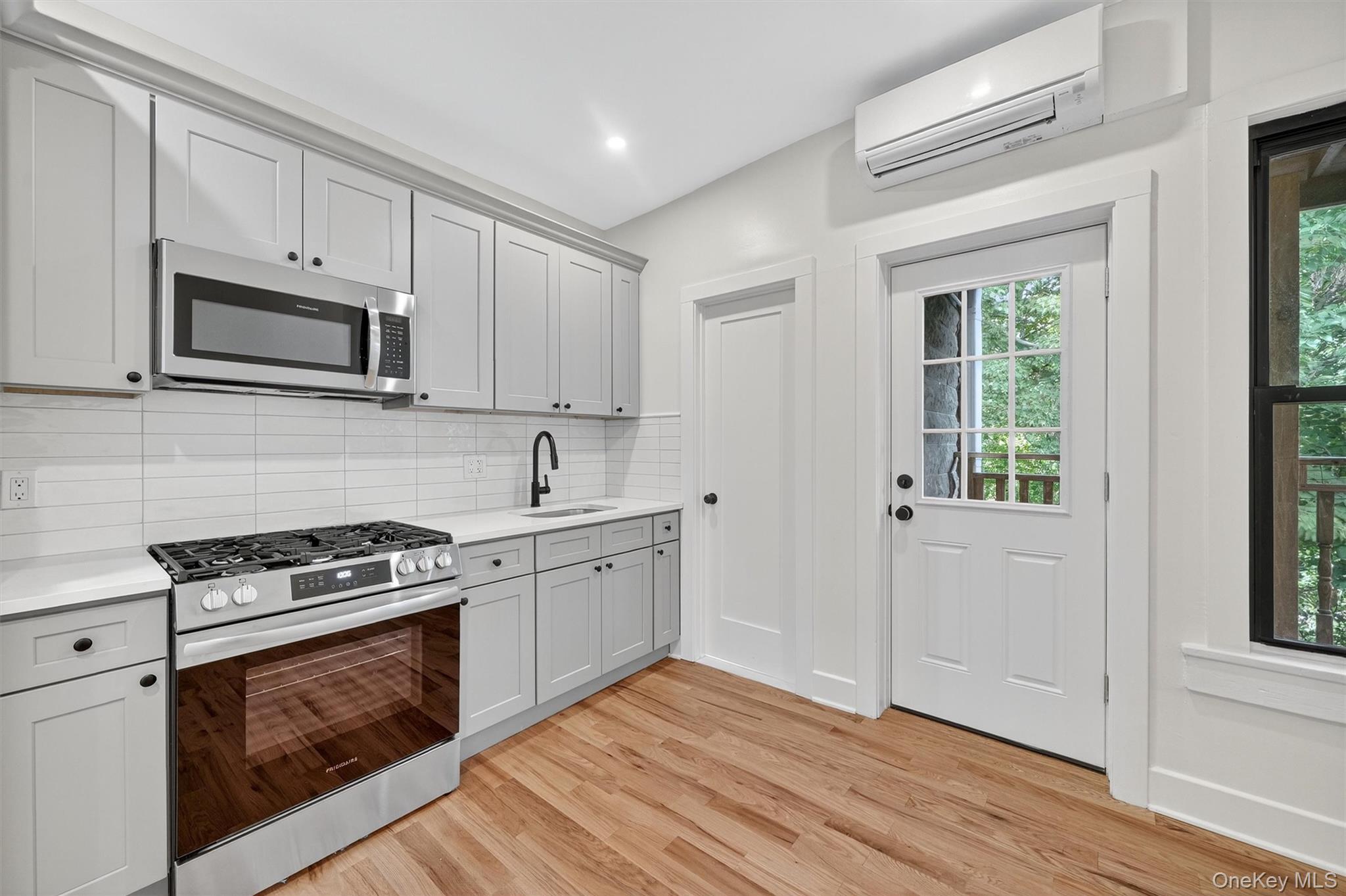 #10 photo, 79 Main Street, Ossining , NY 10562