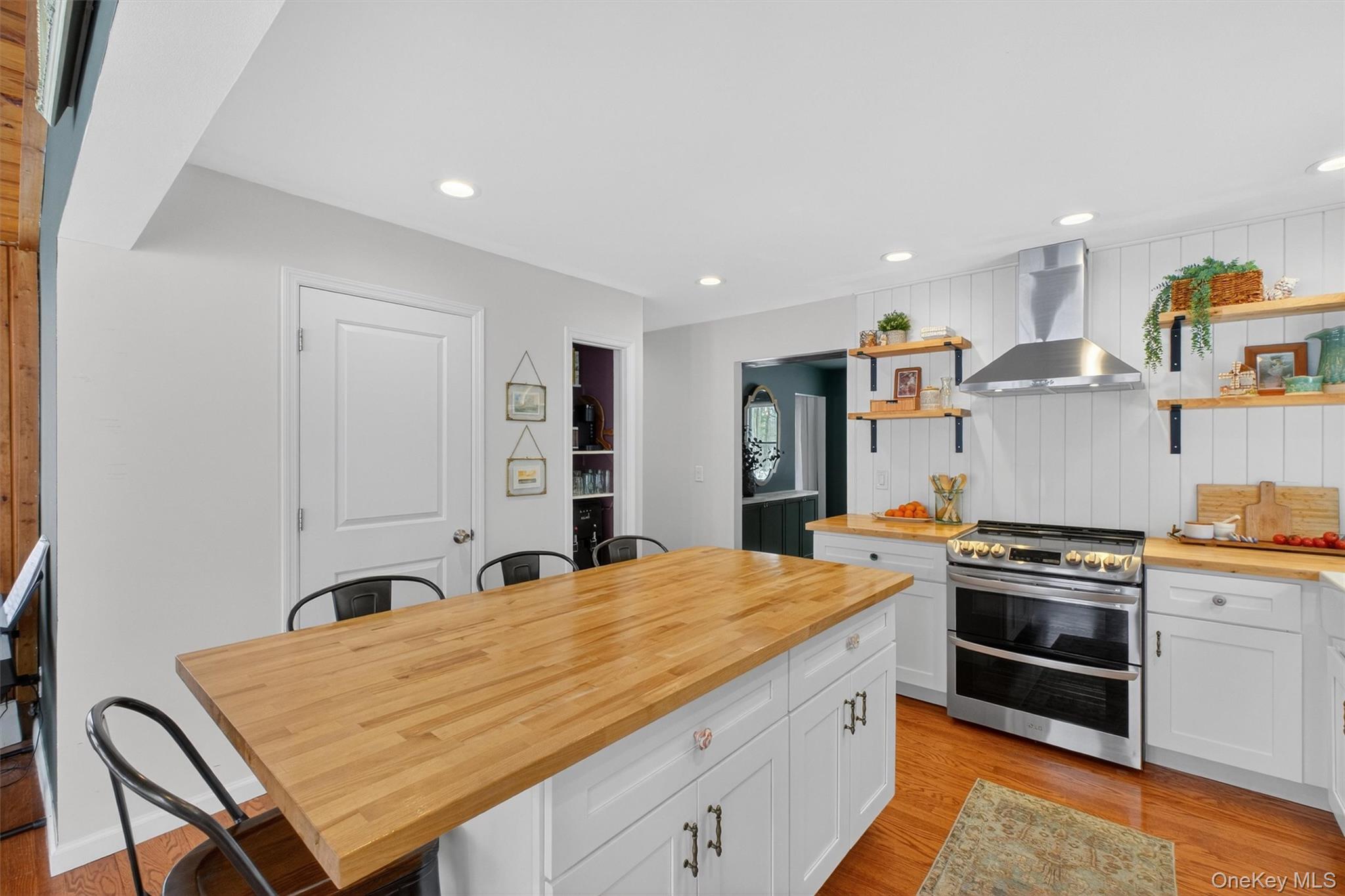 #14 photo, 5 Terra Nova Drive, Hopewell Junction , NY 12533