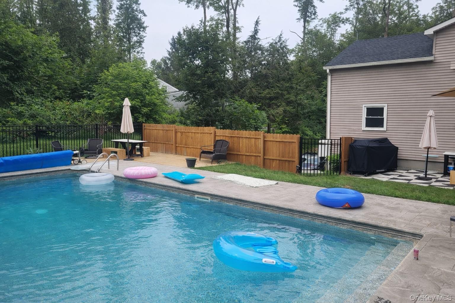 #4 photo, 5 Terra Nova Drive, Hopewell Junction , NY 12533