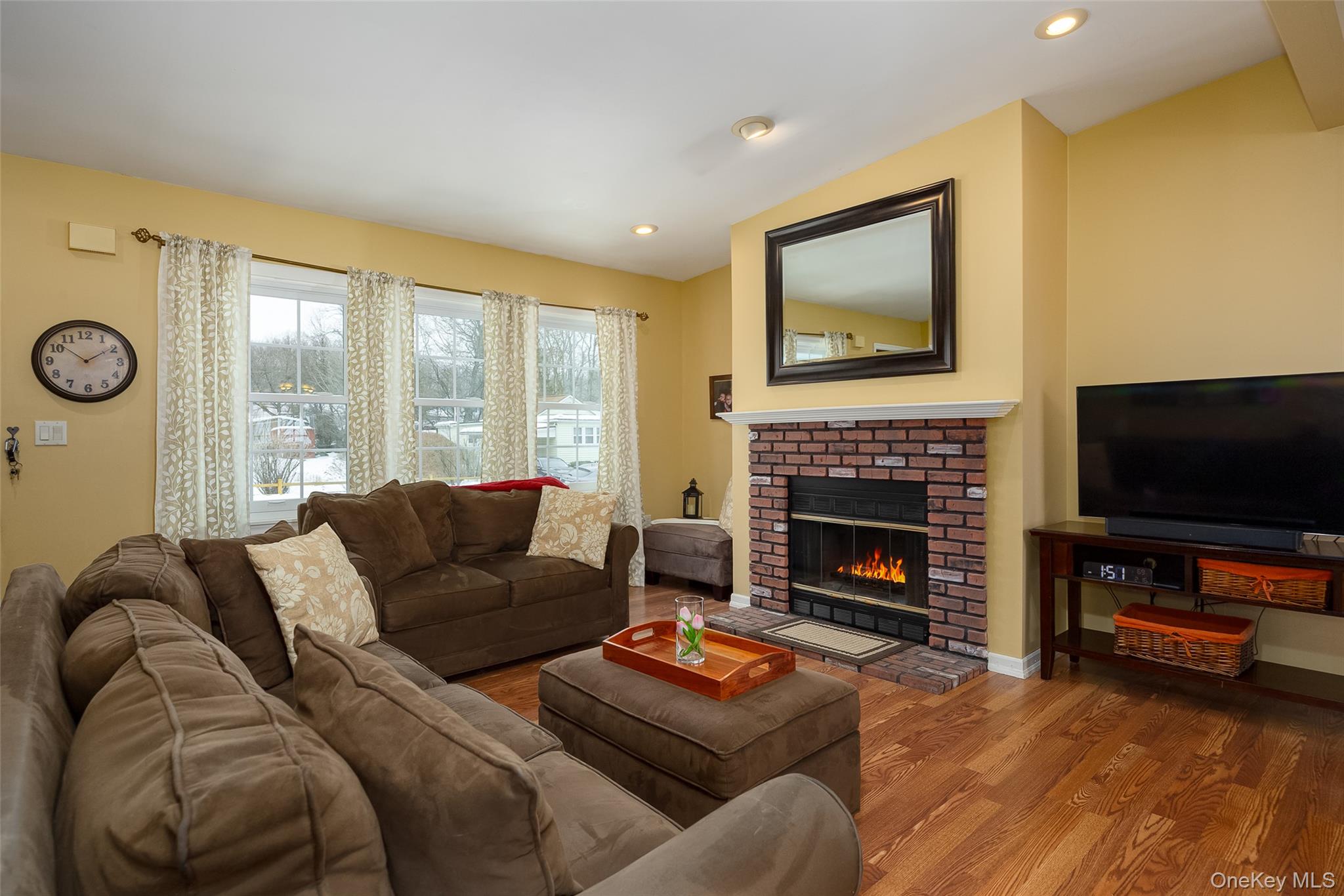 #12 photo, 7 Charles Street, Newburgh , NY 12550