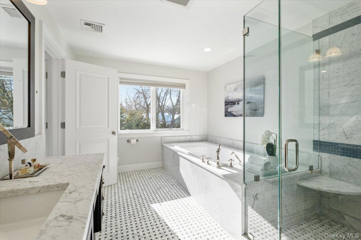 #20 photo, 9 Thomas Lane, Scarsdale , NY 10583