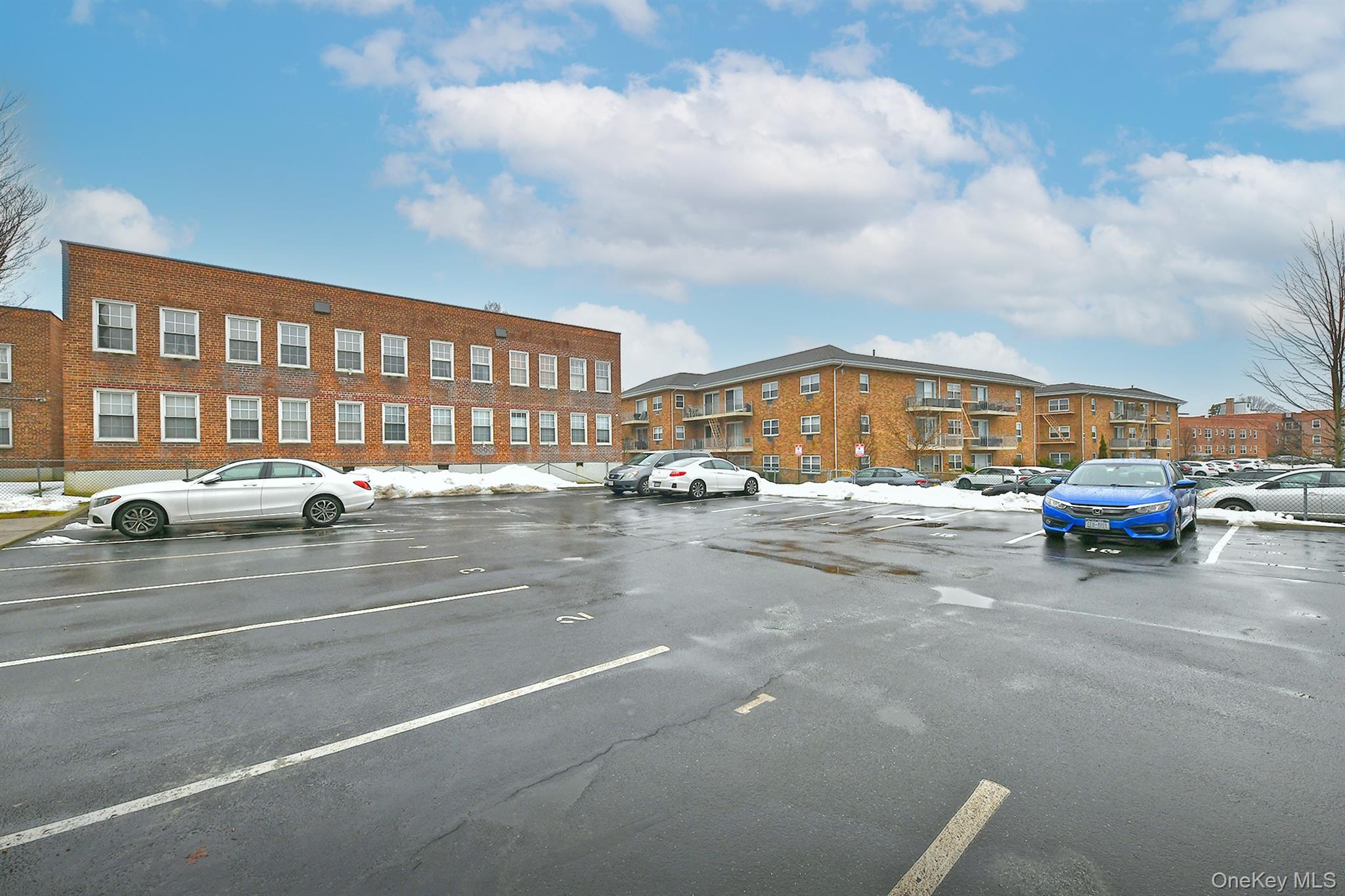 #5 photo, 80 Lincoln Avenue, Rockville Centre , NY 11750