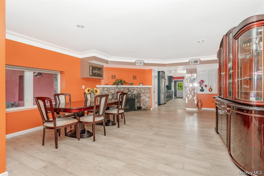 #11 photo, 28 Riverside Avenue, Amityville , NY 11701