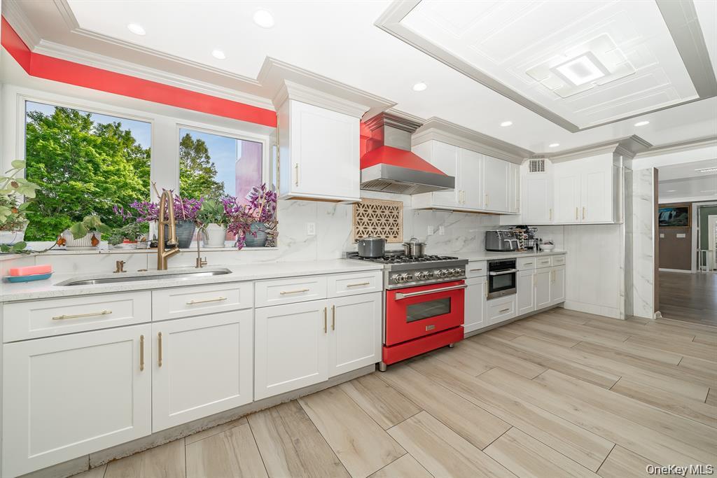 #7 photo, 28 Riverside Avenue, Amityville , NY 11701