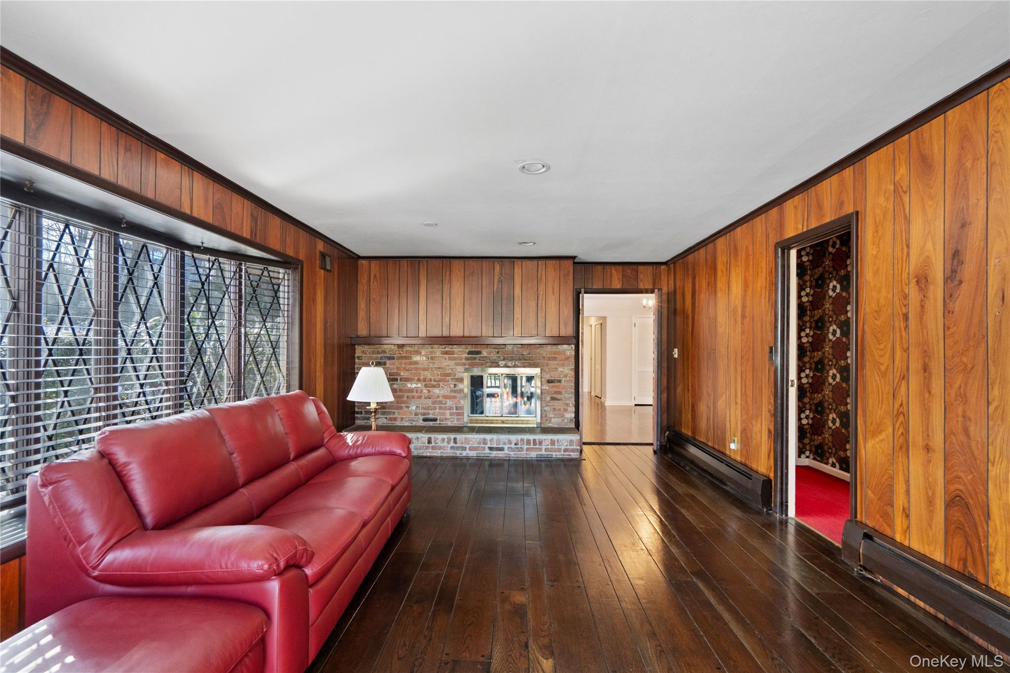 #15 photo, 15 Springwood Path, Laurel Hollow , NY 11791