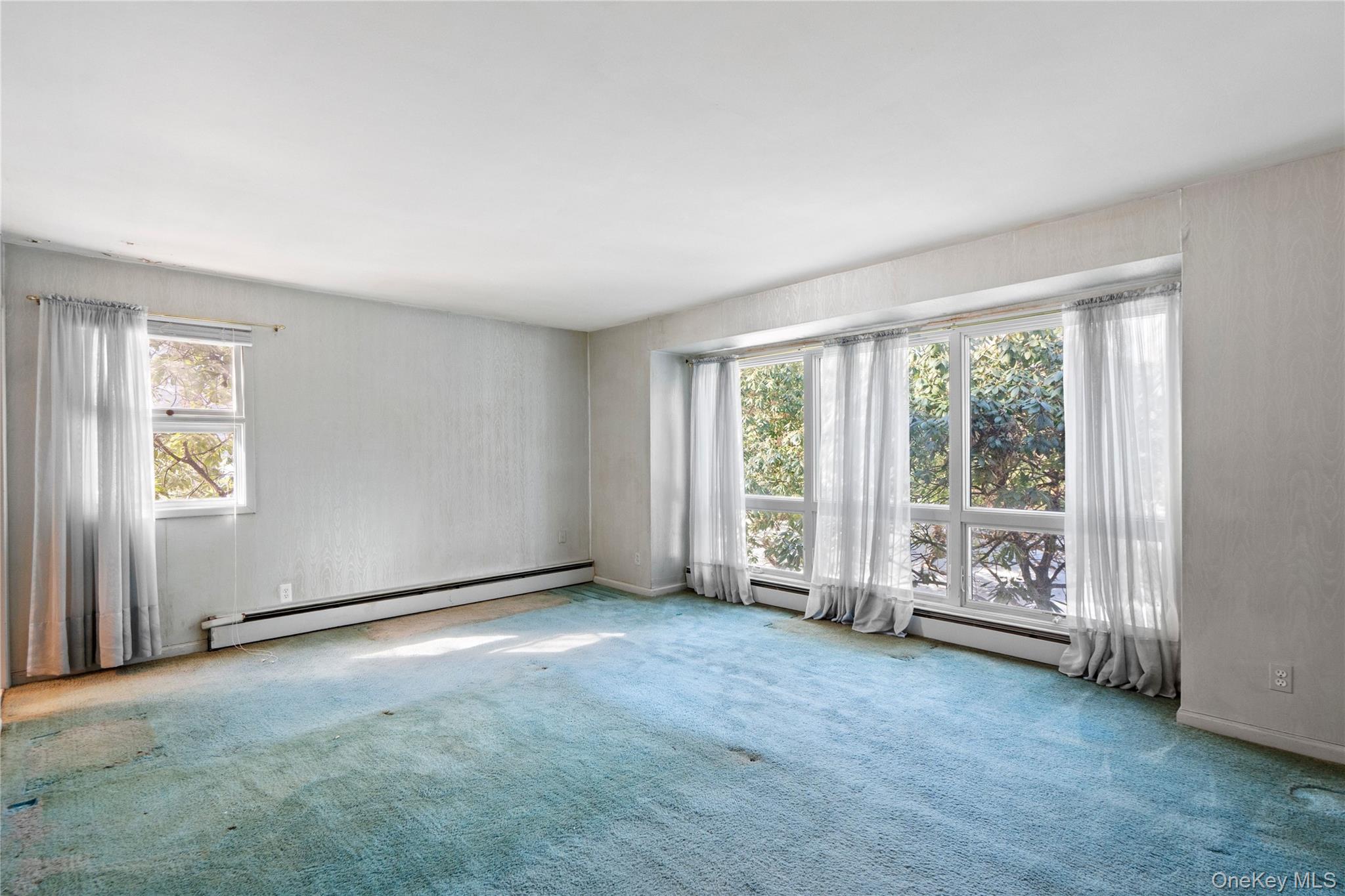 #17 photo, 15 Springwood Path, Laurel Hollow , NY 11791