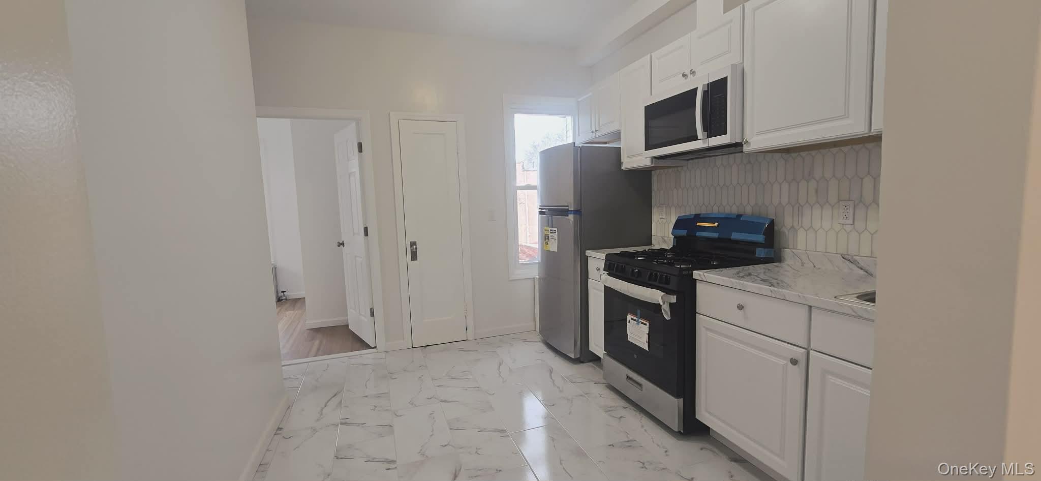 #7 photo, 78-29 68th Avenue, Middle Village , NY 11379