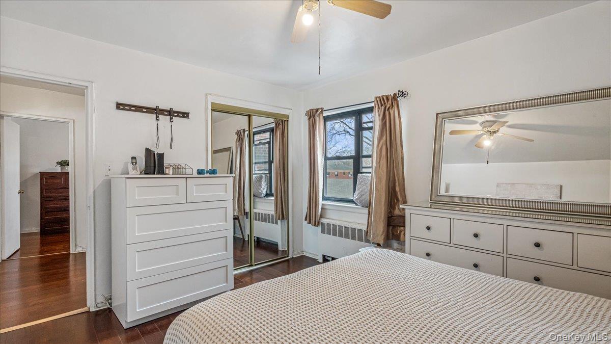 #15 photo, 73-14 Springfield Boulevard, كوينز Bayside , NY 11364