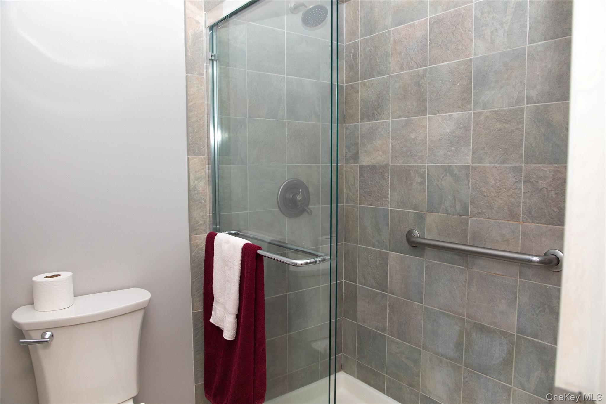 #15 photo, 1205 Gotham Drive, Saint James , NY 11780