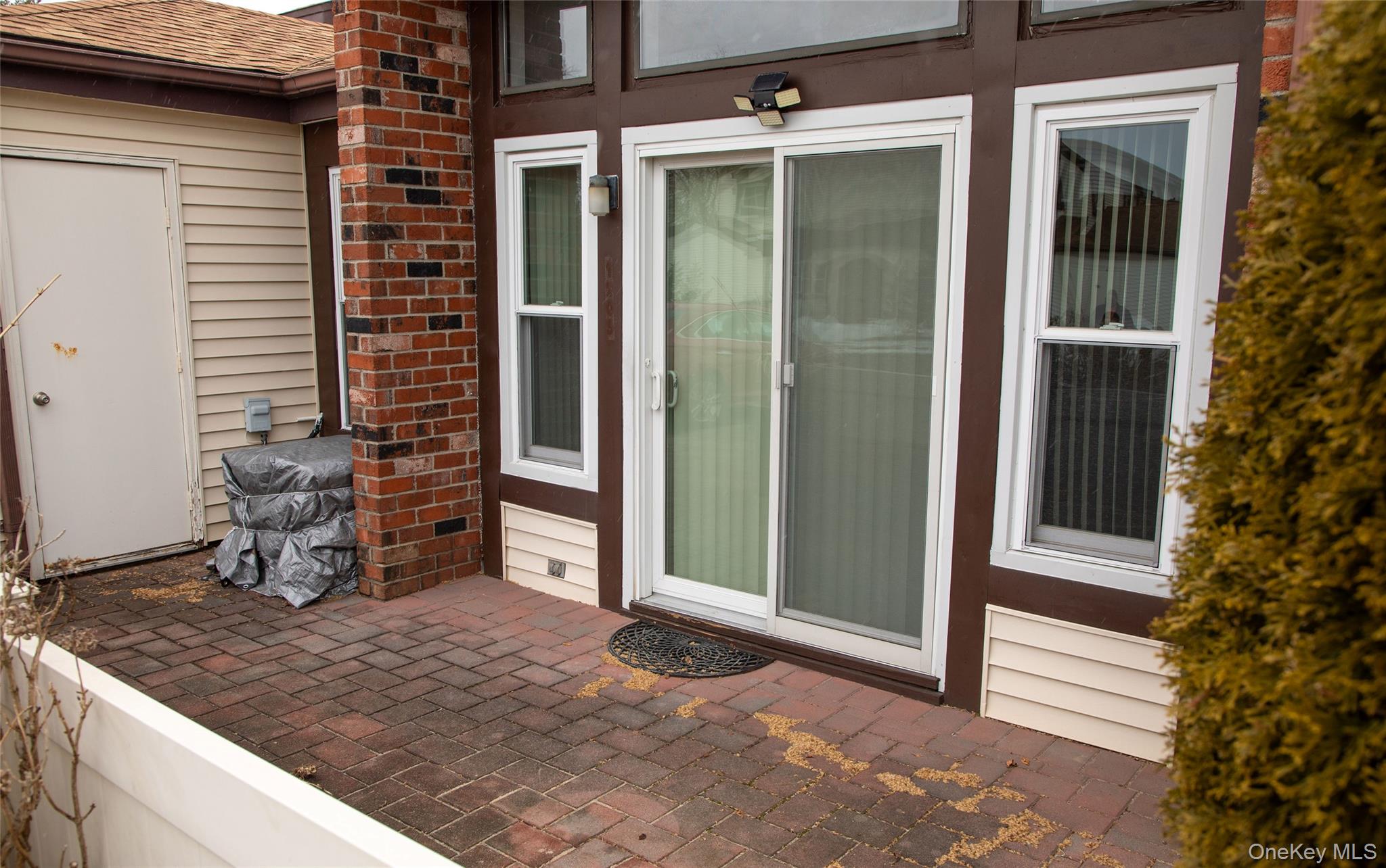 #19 photo, 1205 Gotham Drive, Saint James , NY 11780