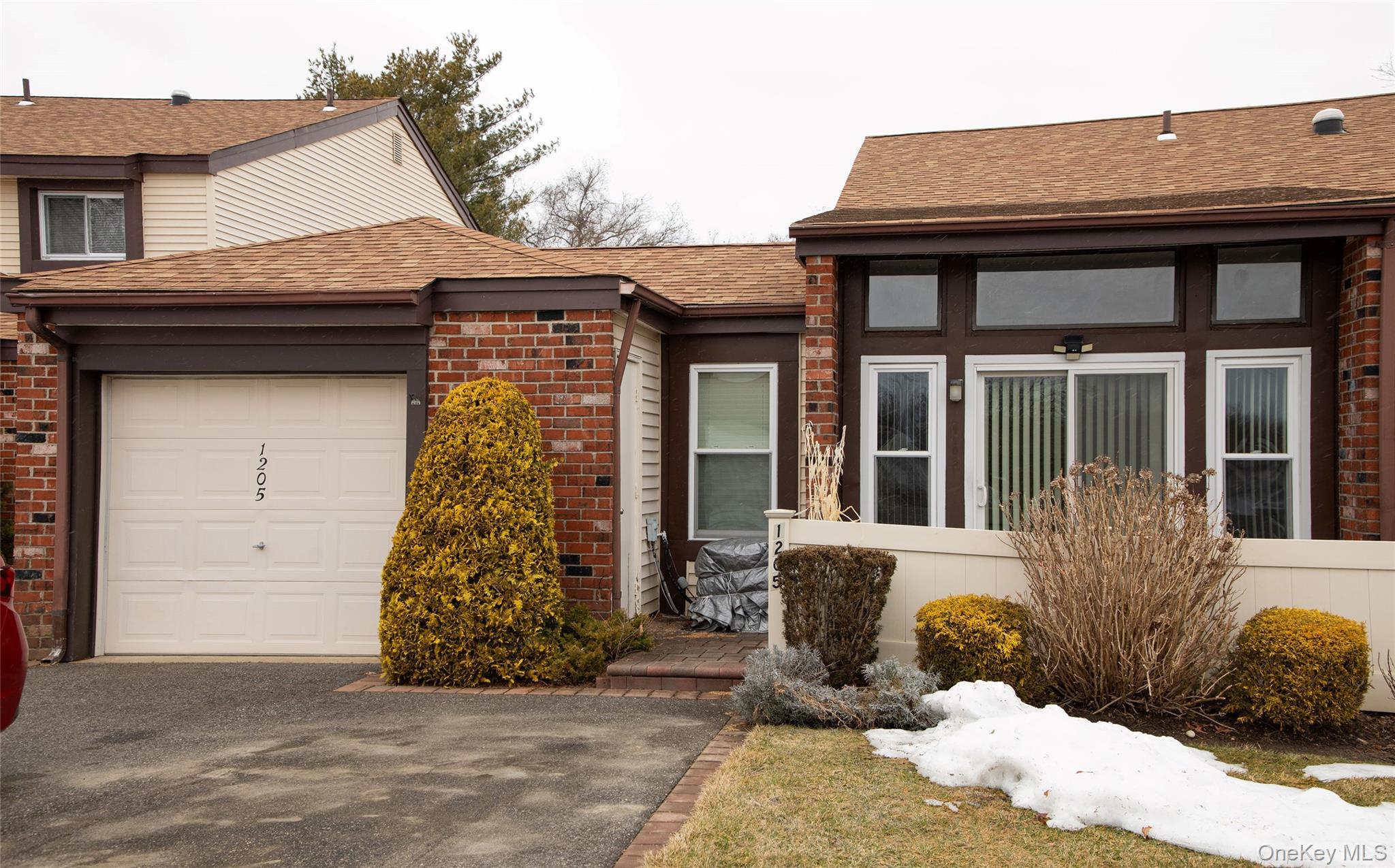 #2 photo, 1205 Gotham Drive, Saint James , NY 11780