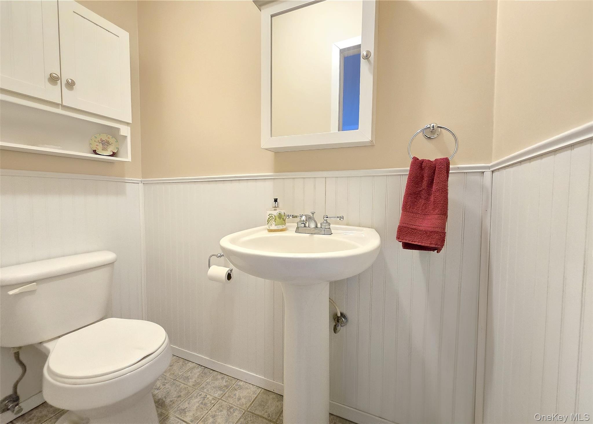 #9 photo, 143 Hawthorne Street, 东长岛 Mastic , NY 11950