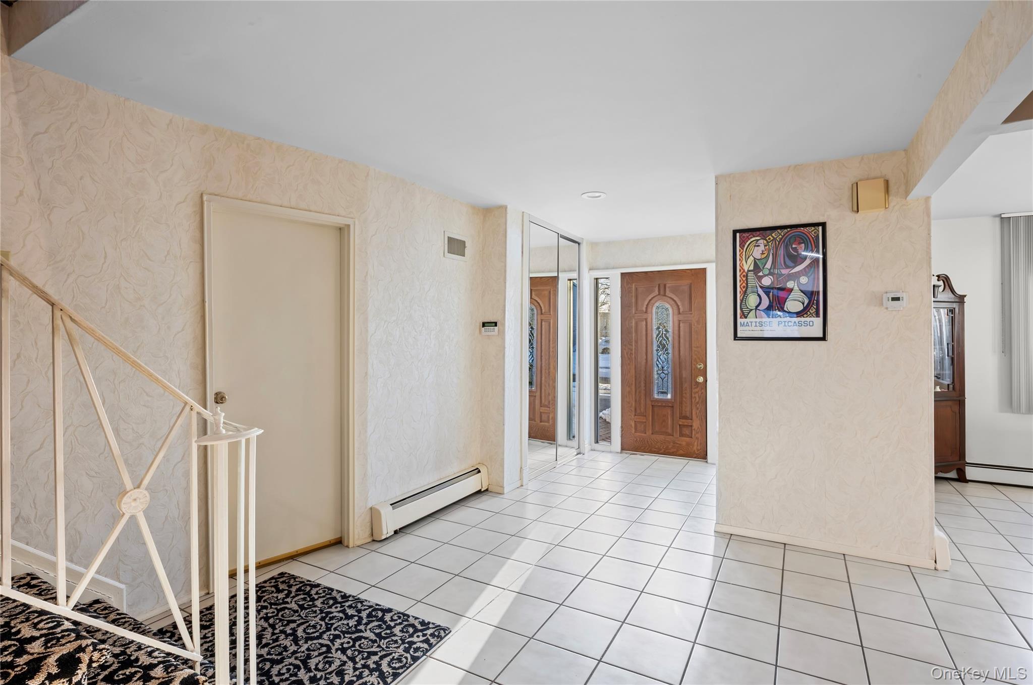 #3 photo, 1981 Cynthia Lane, Merrick , NY 11566