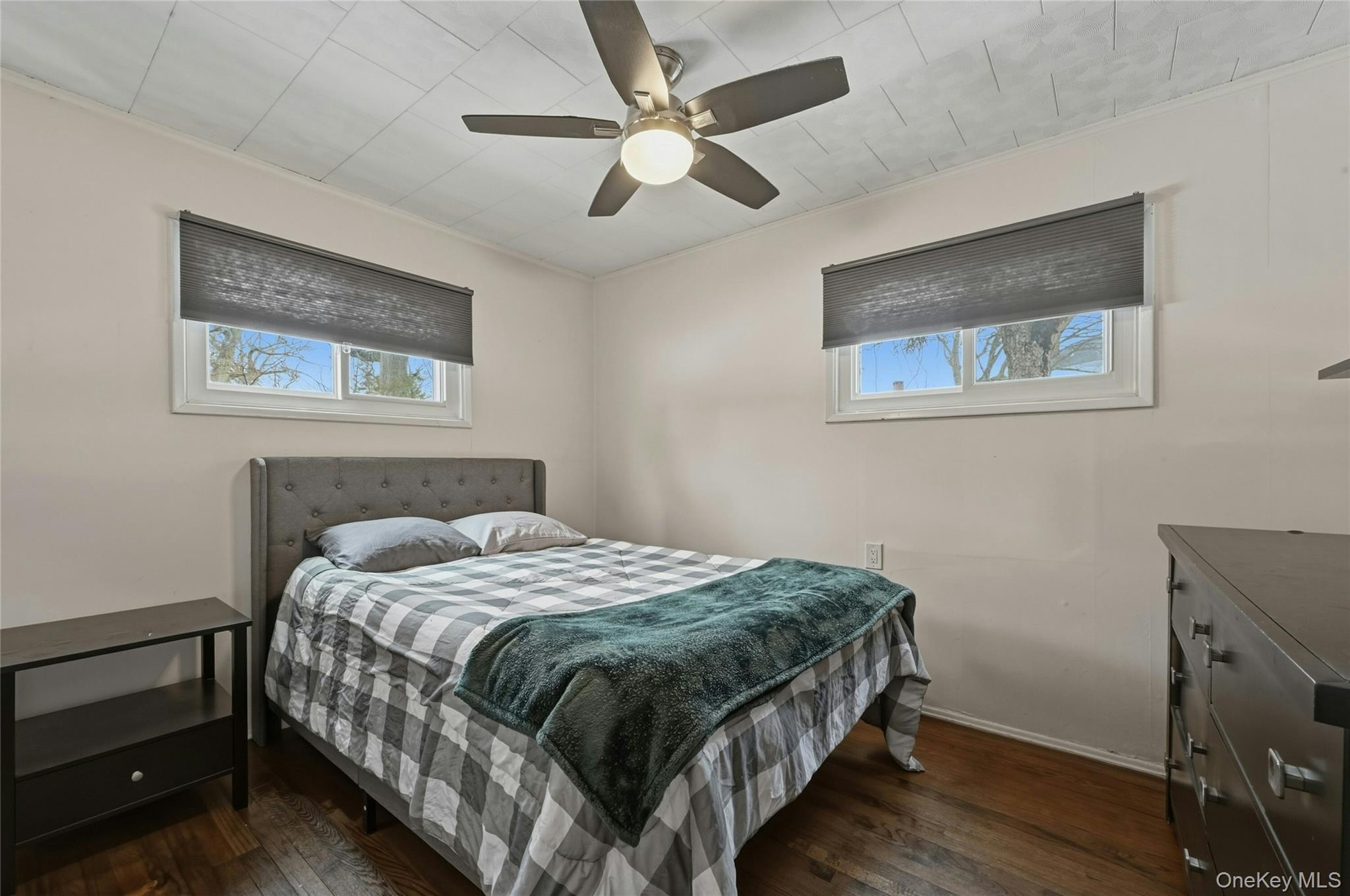 #14 photo, 94 Locust Place, East Northport , NY 11731