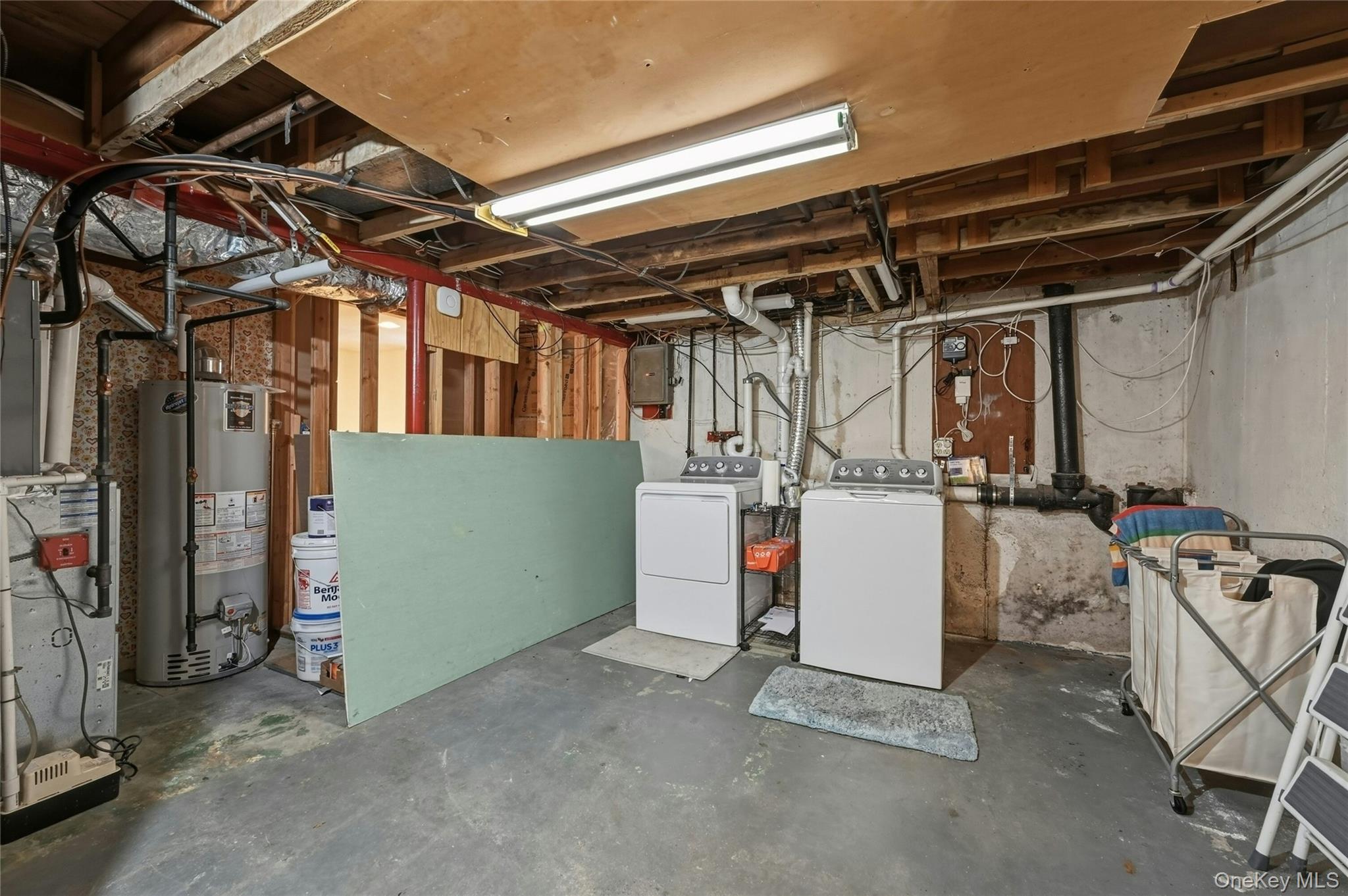 #20 photo, 94 Locust Place, East Northport , NY 11731