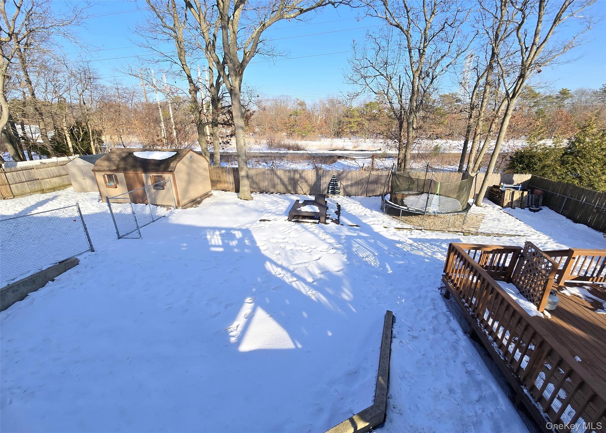 #20 photo, 167 Avenue C, מחוז סאפוק Holbrook , NY 11741