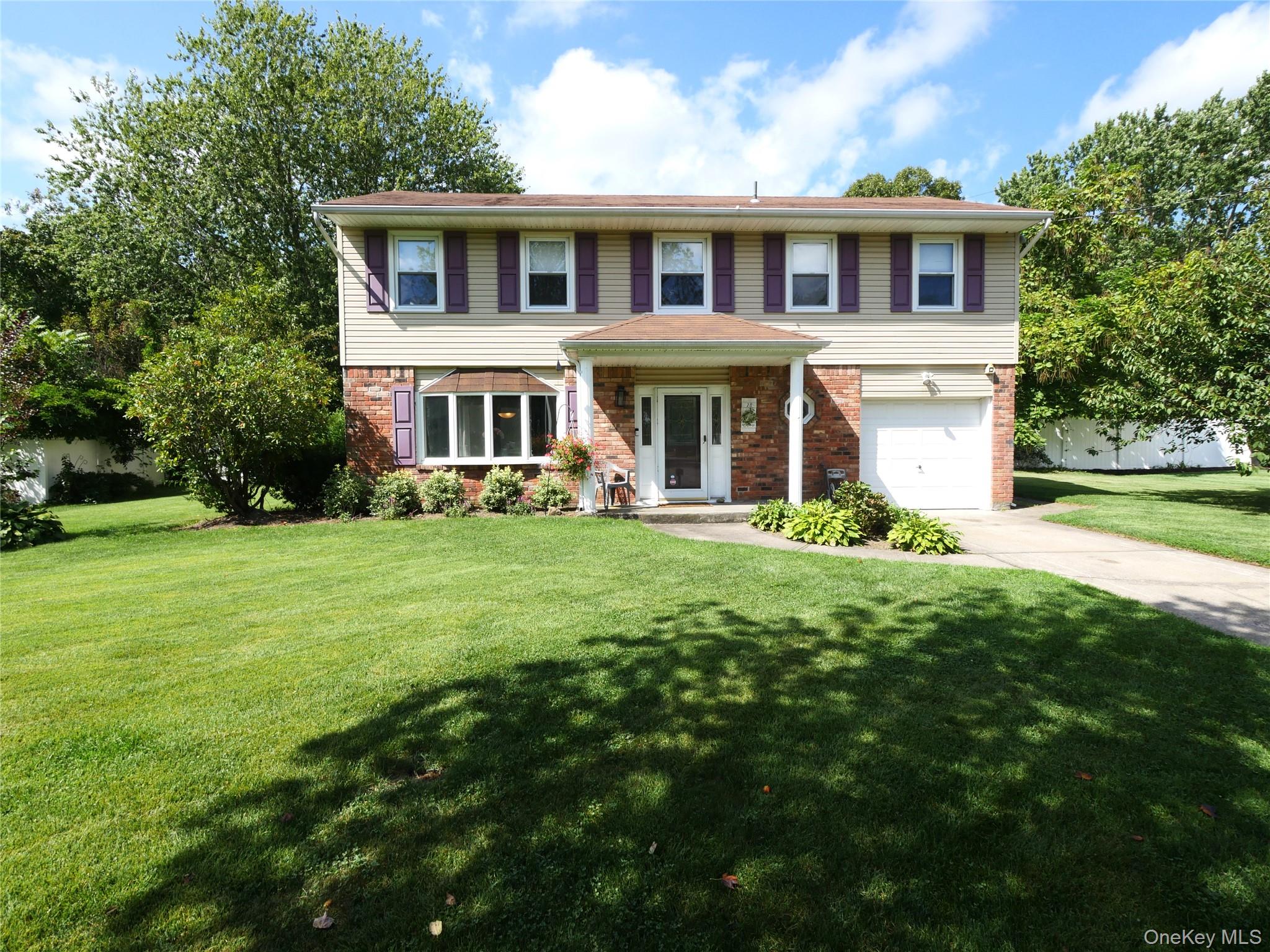 #2 photo, 28 Block Boulevard, 롱 아일랜드 Port Jefferson Station , NY 11776