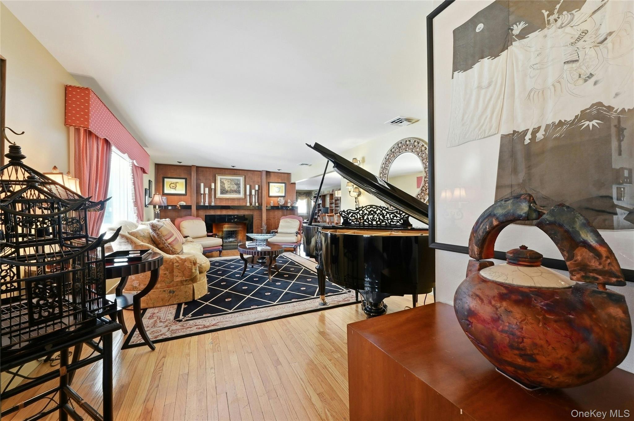 #10 photo, 480 S S Wood Road, Rockville Centre , NY 11570