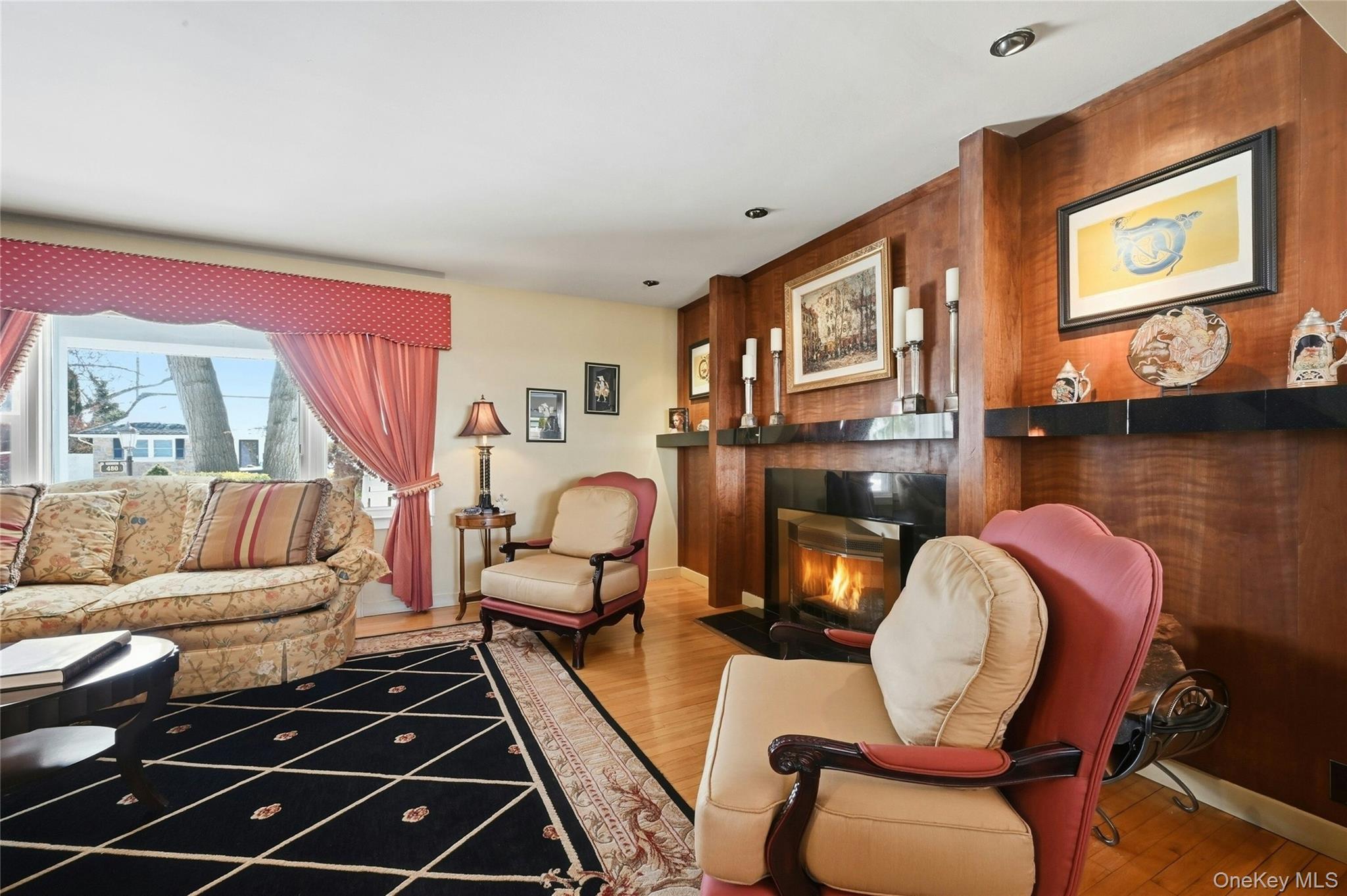 #11 photo, 480 S S Wood Road, Rockville Centre , NY 11570