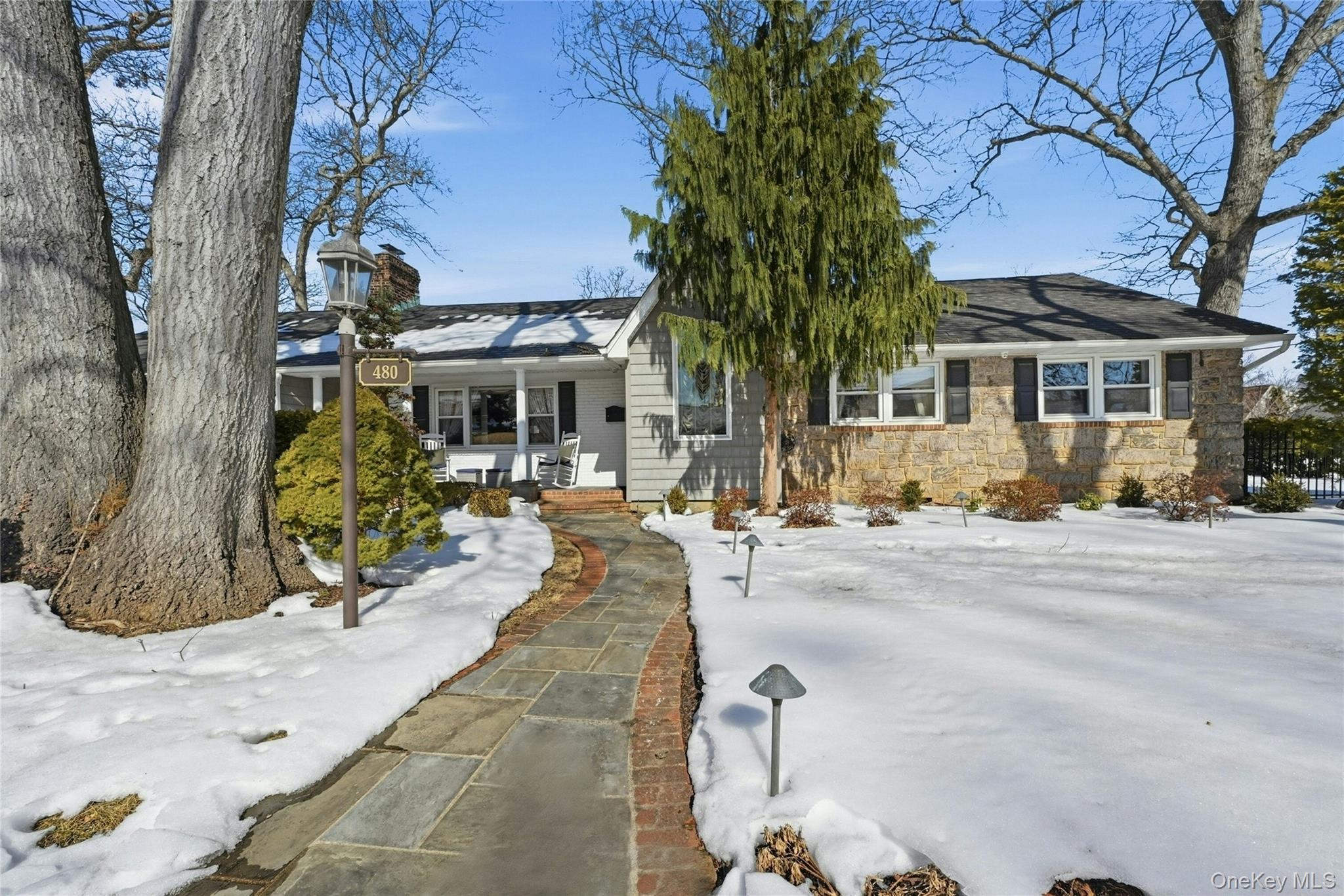 #2 photo, 480 S S Wood Road, Rockville Centre , NY 11570