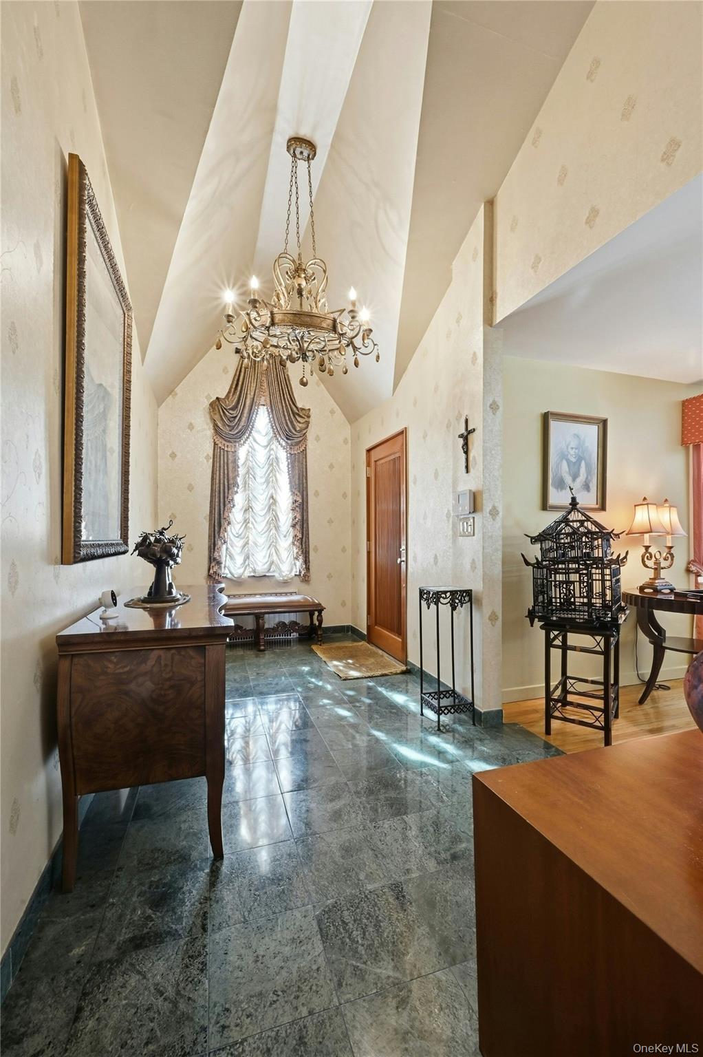 #5 photo, 480 S S Wood Road, Rockville Centre , NY 11570