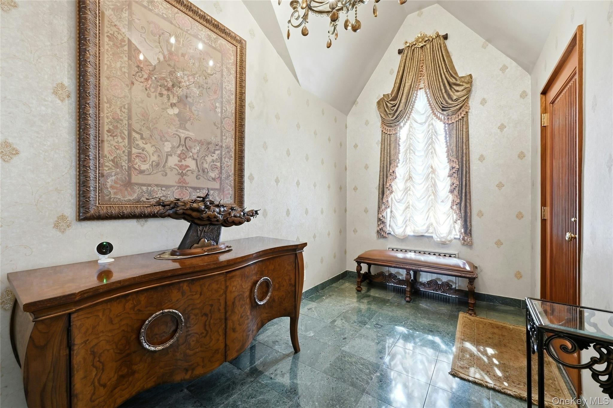 #6 photo, 480 S S Wood Road, Rockville Centre , NY 11570