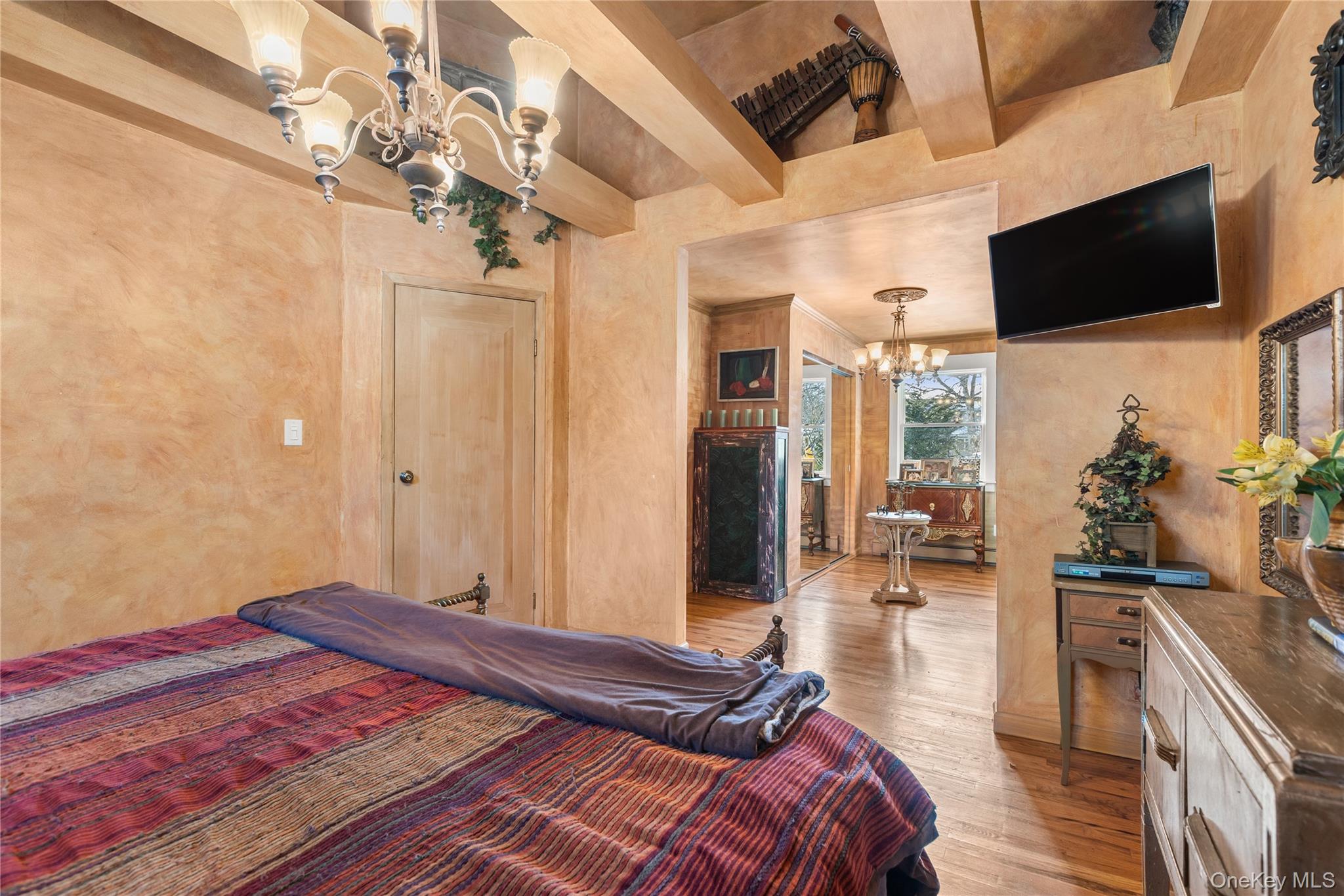 #13 photo, 50 Atlantic Avenue, East Islip , NY 11730