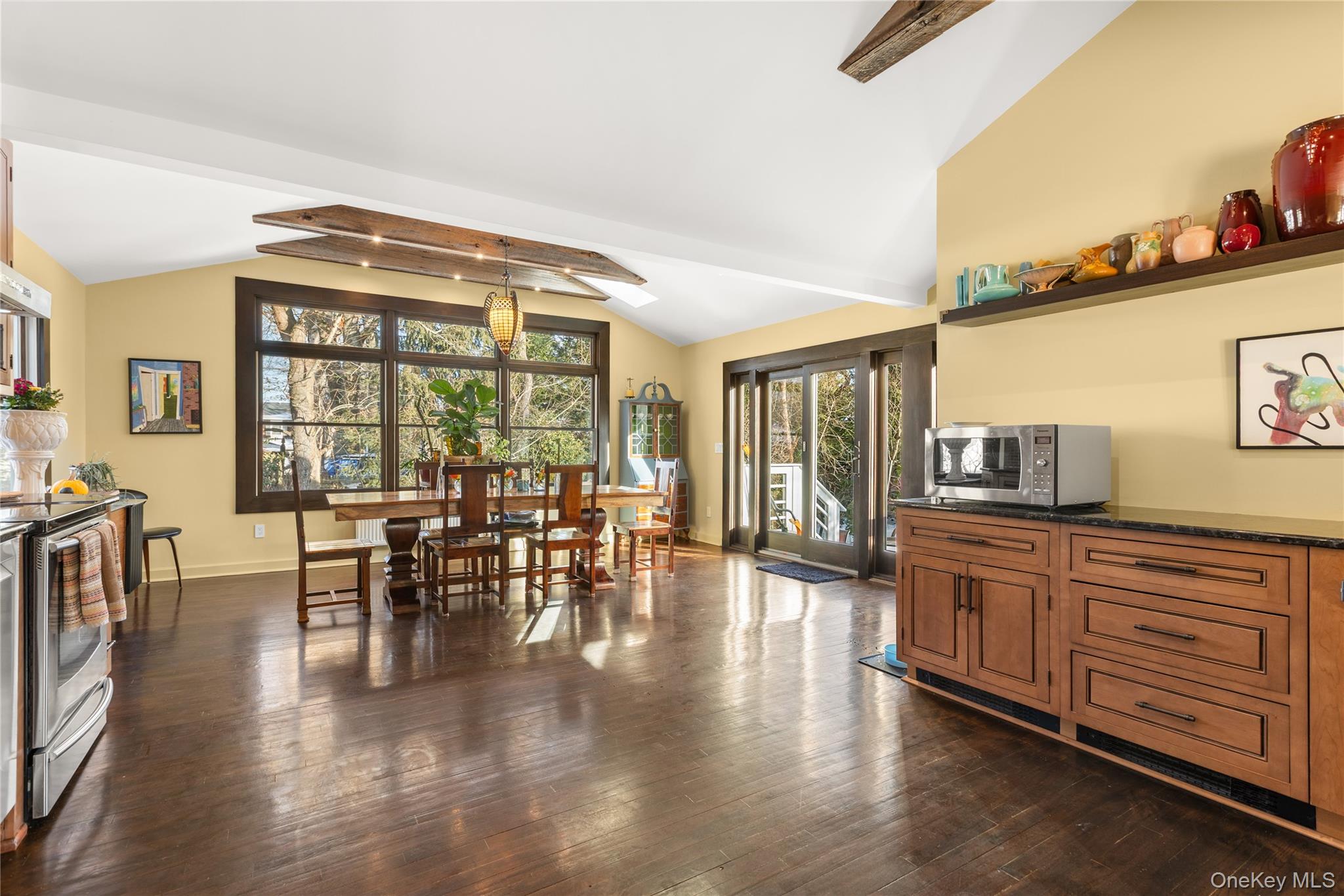 #6 photo, 50 Atlantic Avenue, East Islip , NY 11730