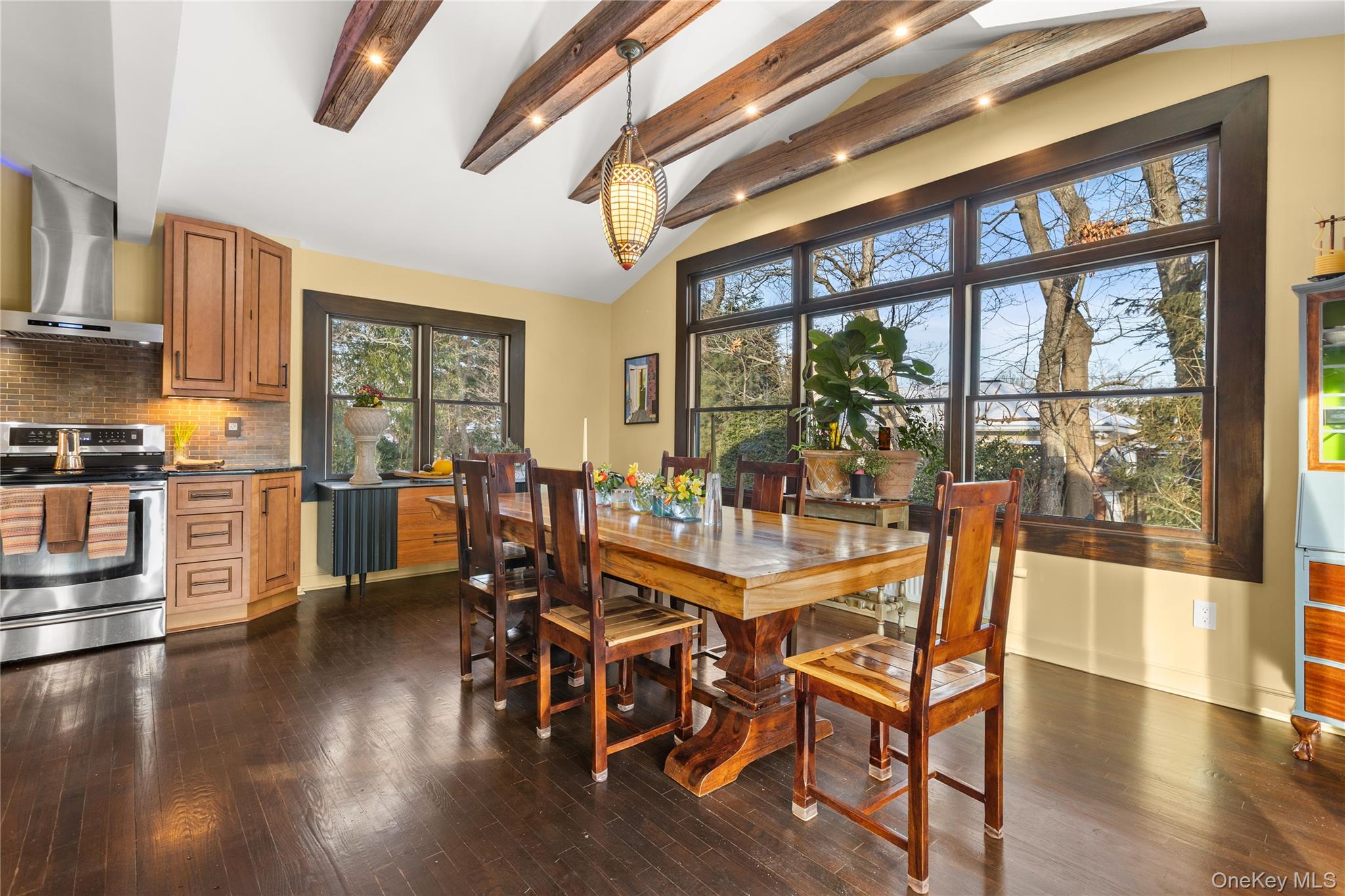 #7 photo, 50 Atlantic Avenue, East Islip , NY 11730