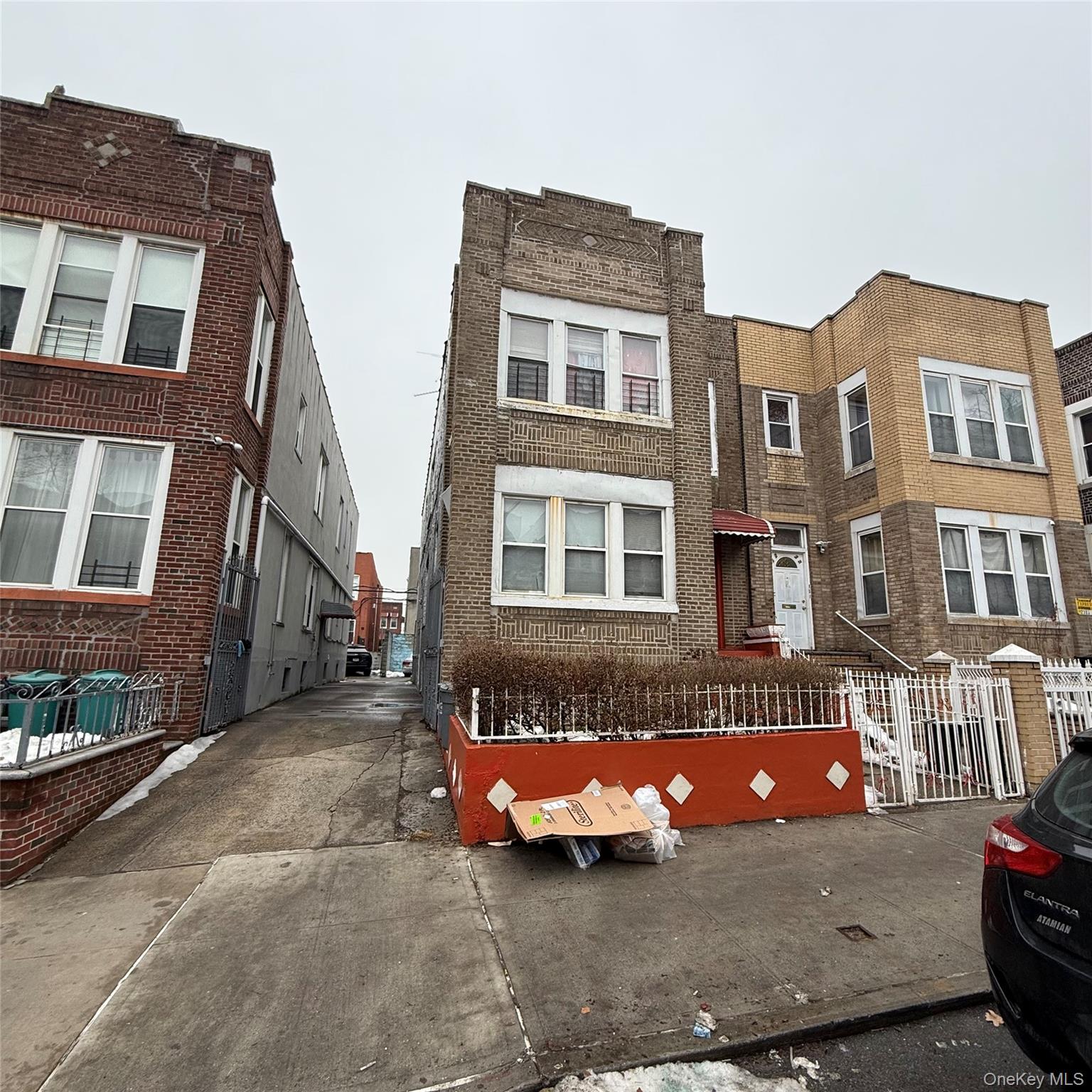 #3 photo, 1235 Ward Avenue, Bronx , NY 10472