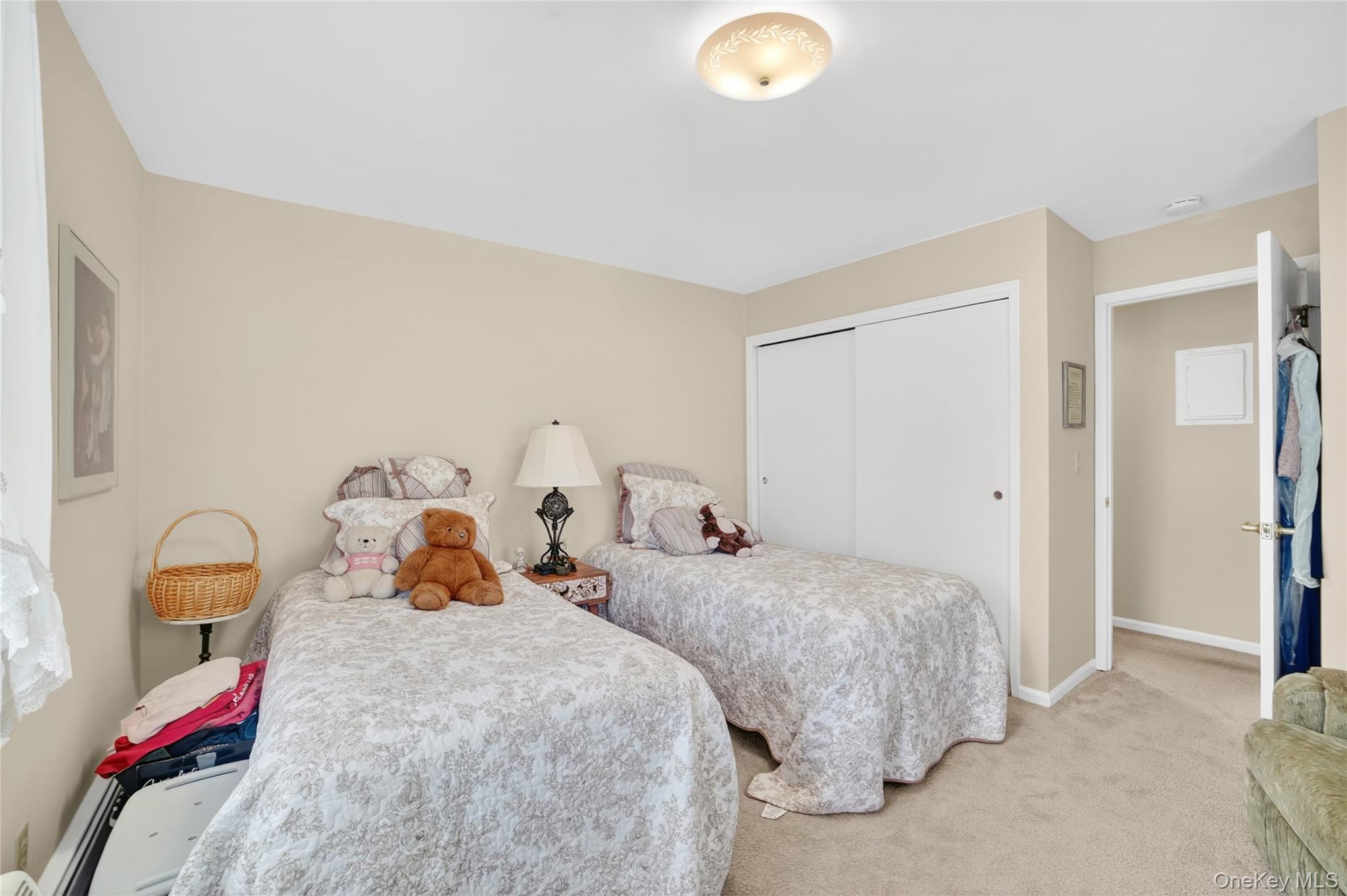 #17 photo, 21 Foxwood Drive, 뉴욕주 Pleasantville , NY 10570