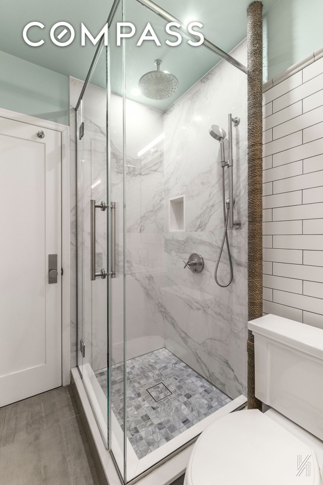 #18 photo, 35-06 88th Street, كوينز Jackson Heights , NY 11372