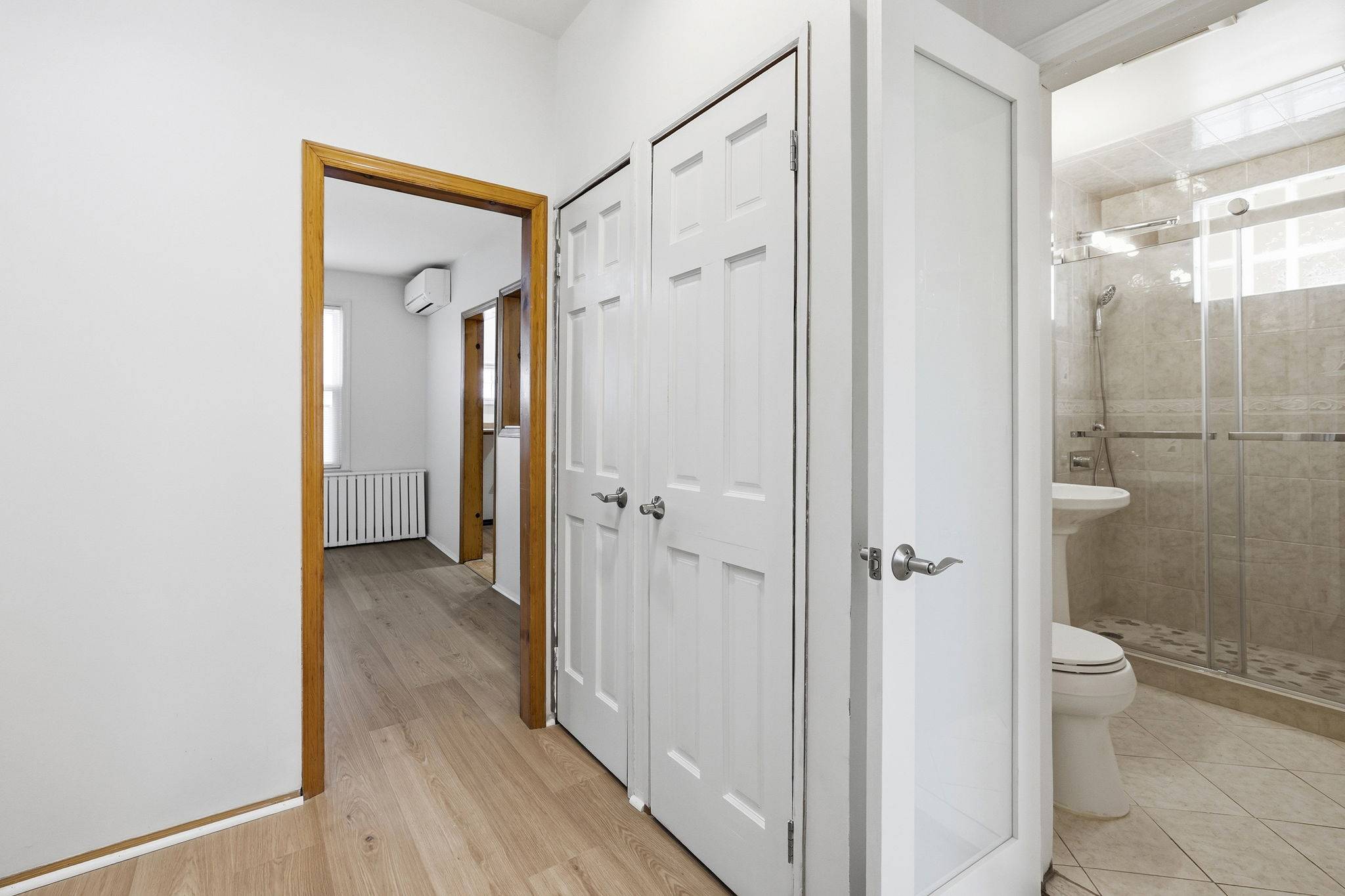 #10 photo, 79-34 68th Avenue, كوينز Middle Village , NY 11379