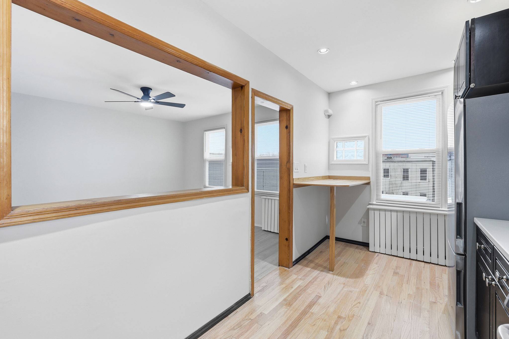 #6 photo, 79-34 68th Avenue, كوينز Middle Village , NY 11379