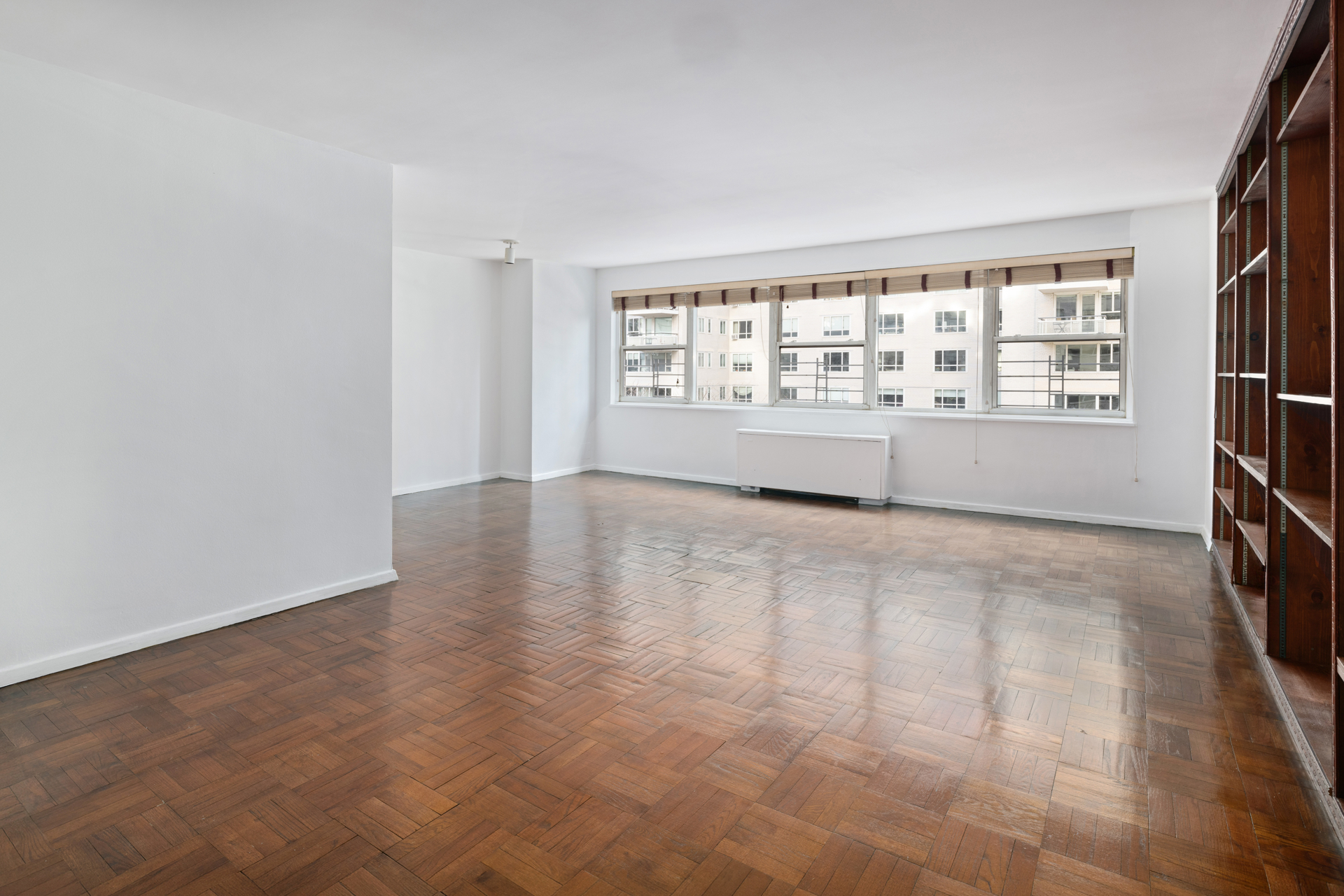 #9 photo, 201 E 66TH Street, Lenox Hill , NY 10065