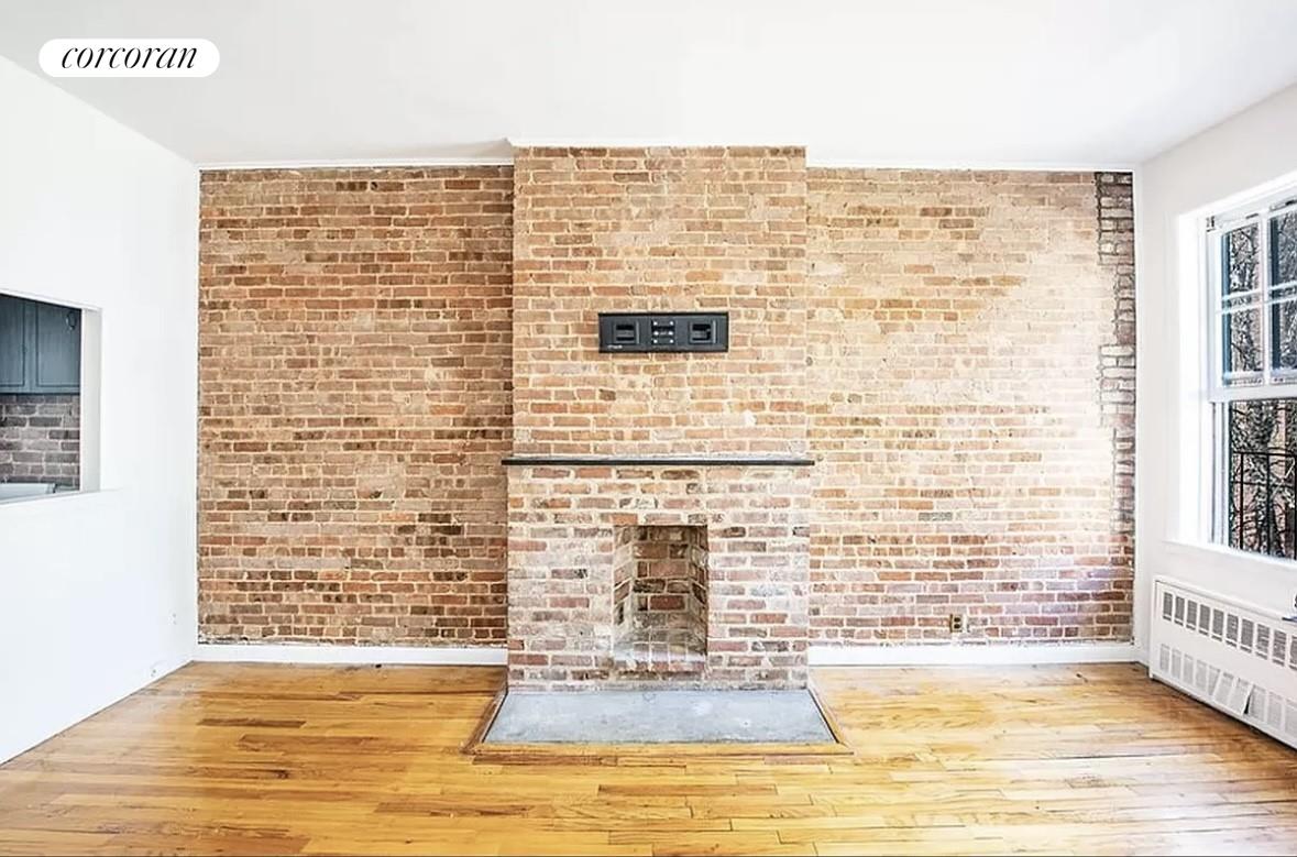 #2 photo, New York City, Yorkville , NY 10128