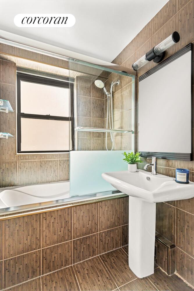 #7 photo, 85 LIVINGSTON Street, Бруклин ‖ Downtown Brooklyn , NY 11201