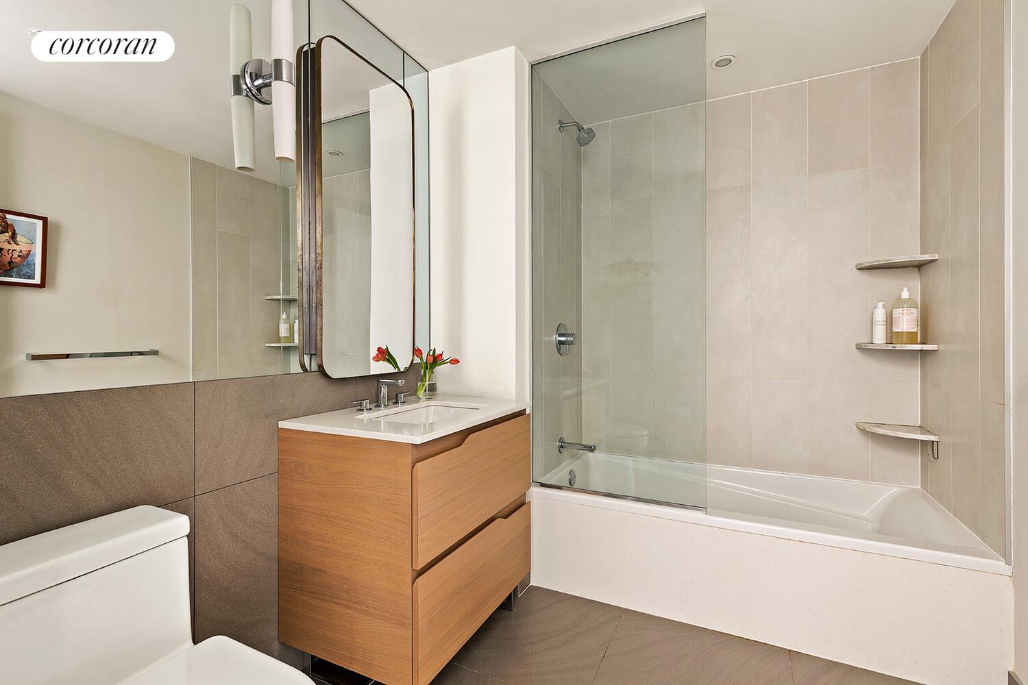 #6 photo, 190 S 1ST Street, Williamsburg , NY 11211