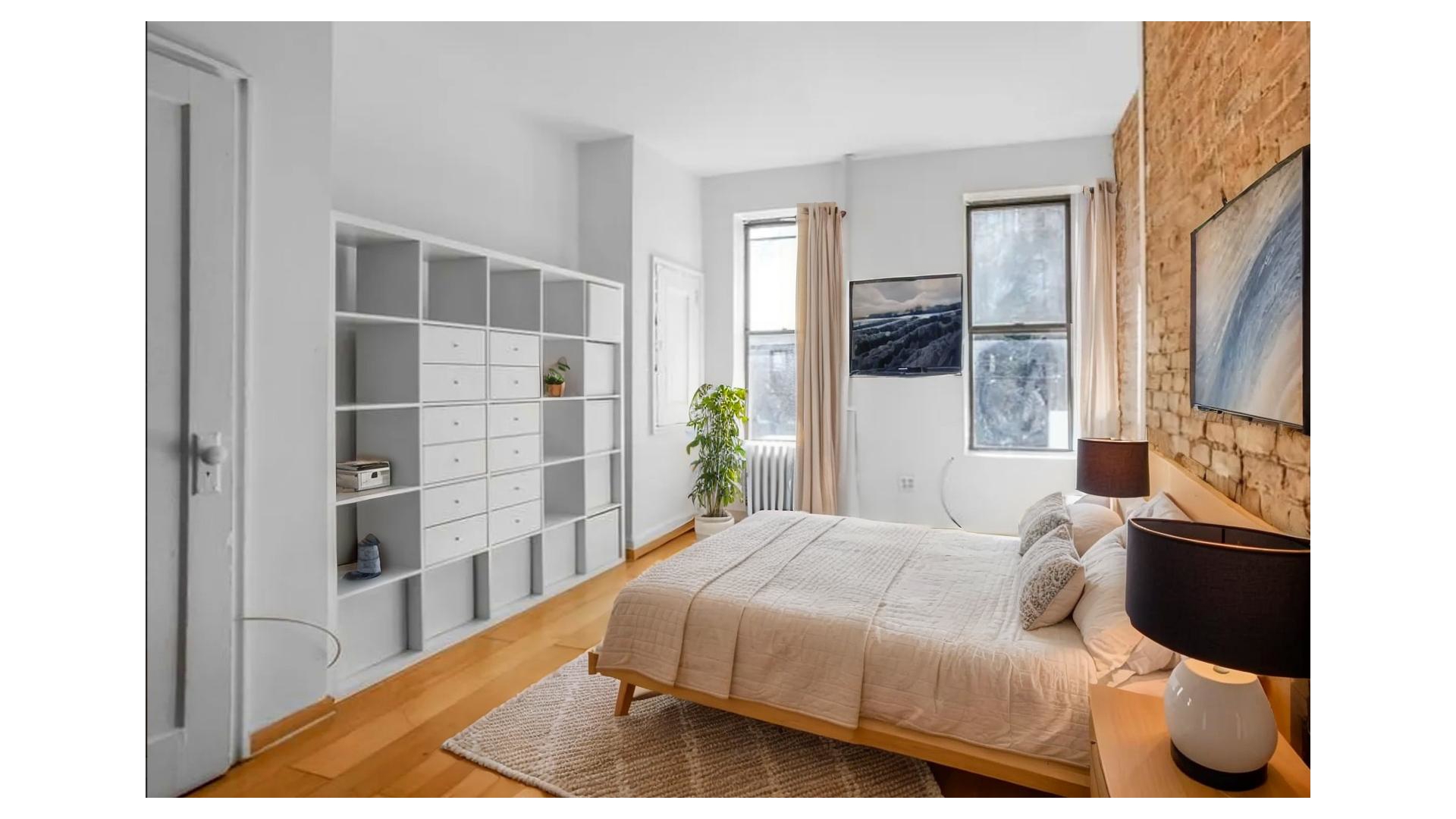 #3 photo, New York City, Yorkville , NY 10128