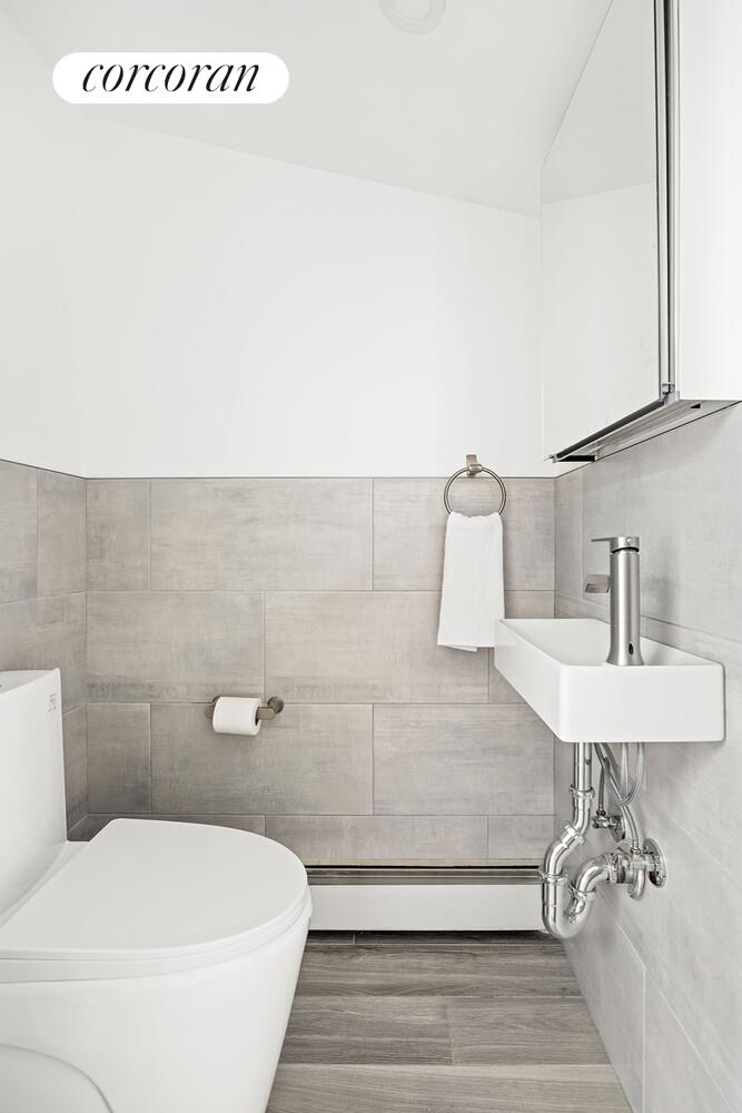 #9 photo, 531 CLINTON Street, Carroll Gardens , NY 11231