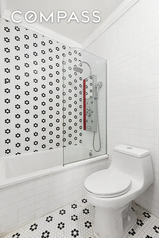 #6 photo, 2196 Dean Street, ब्रुकलीन Crown Heights , NY 11233