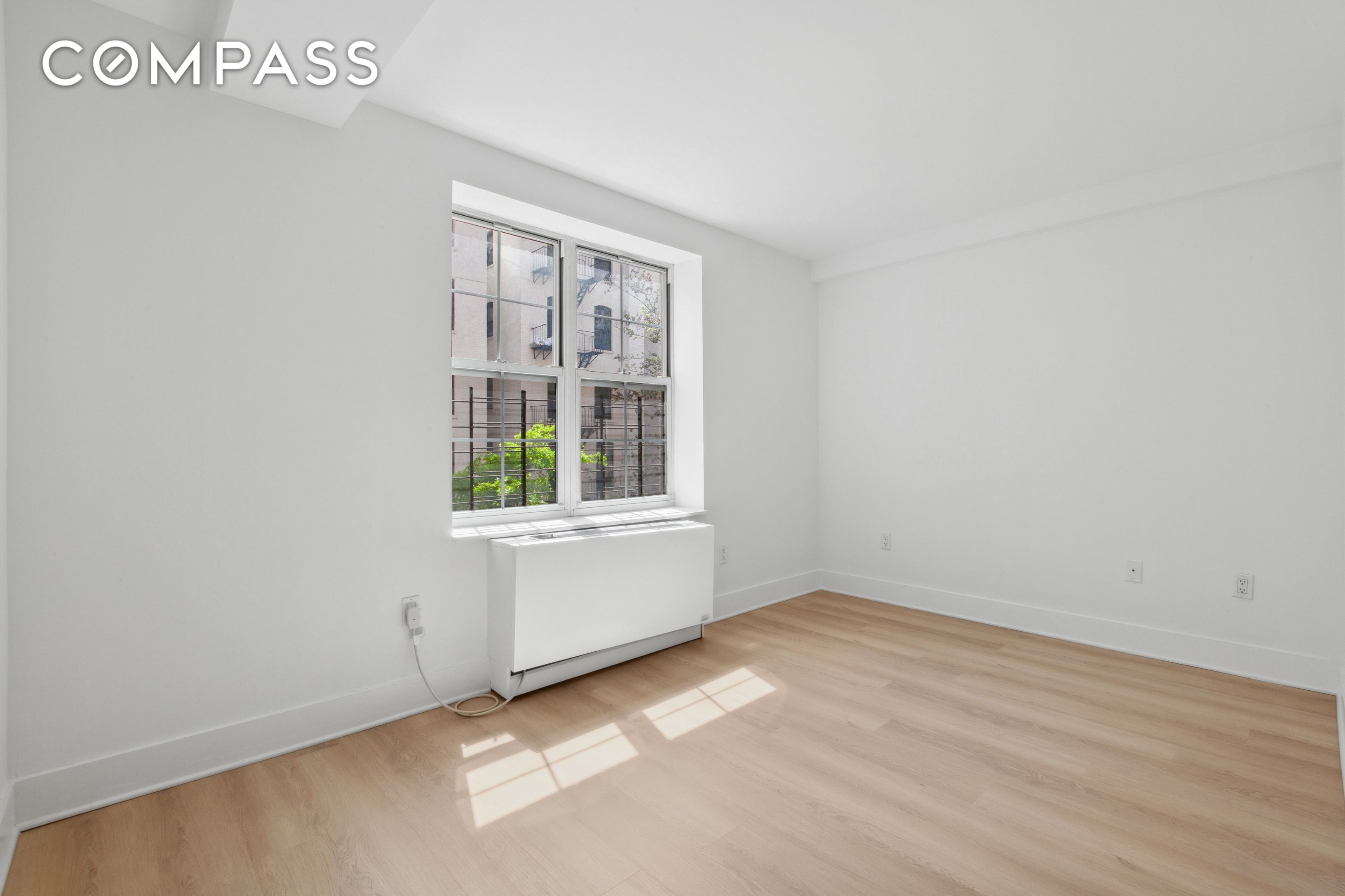 #6 photo, 266 W 115th Street, 曼哈顿 Harlem , NY 10026