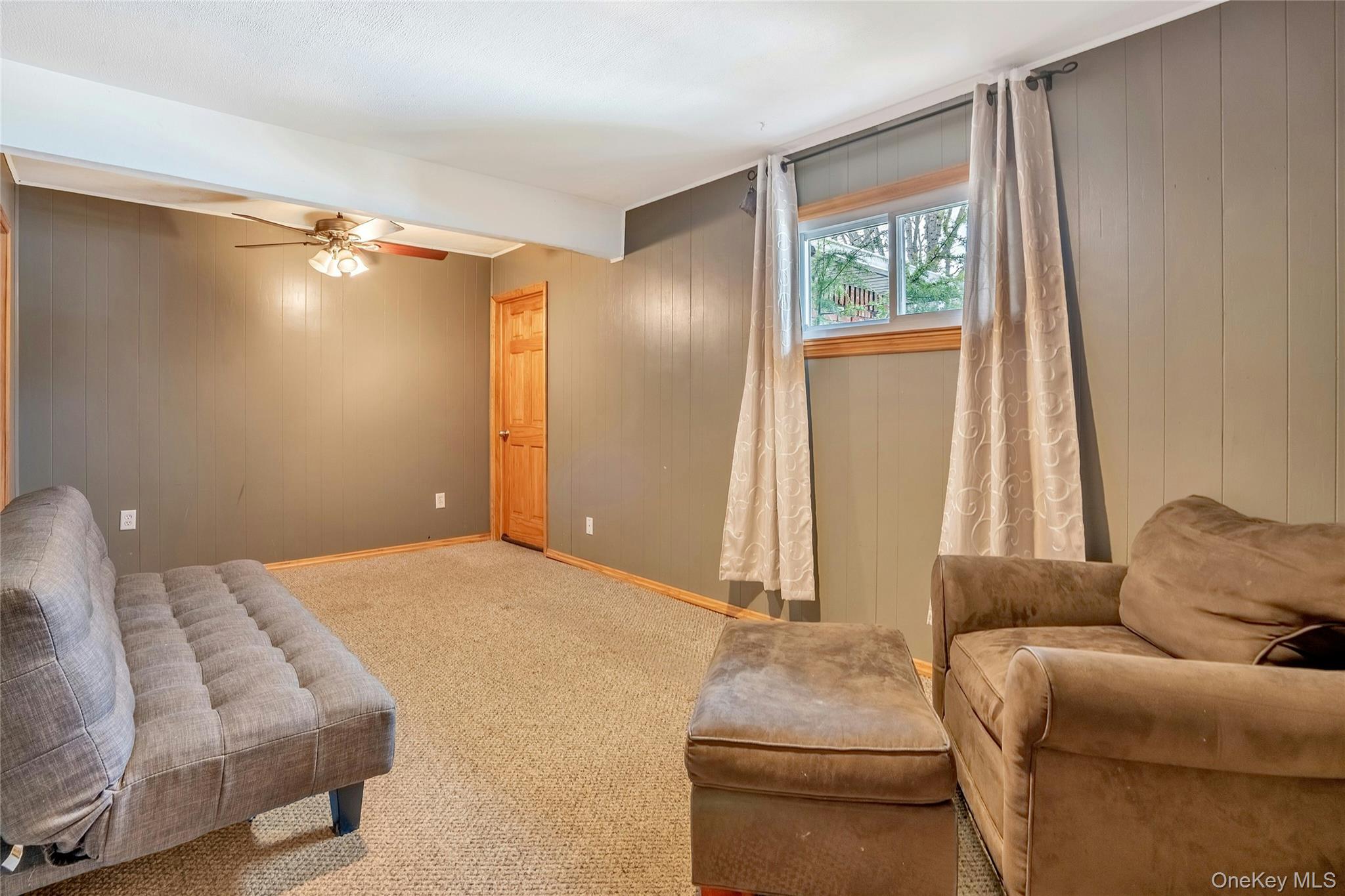 #12 photo, 195 Norma Avenue, سوفولك West Islip , NY 11795