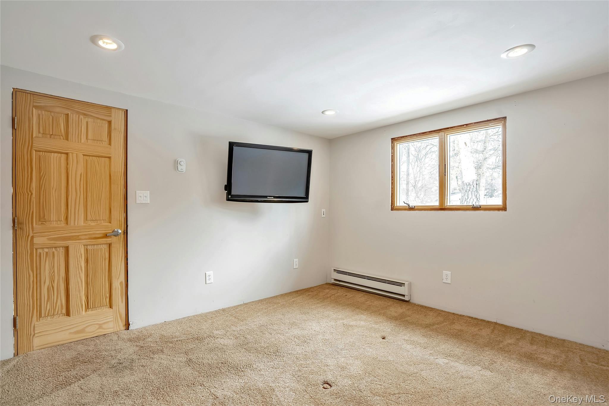 #14 photo, 195 Norma Avenue, سوفولك West Islip , NY 11795