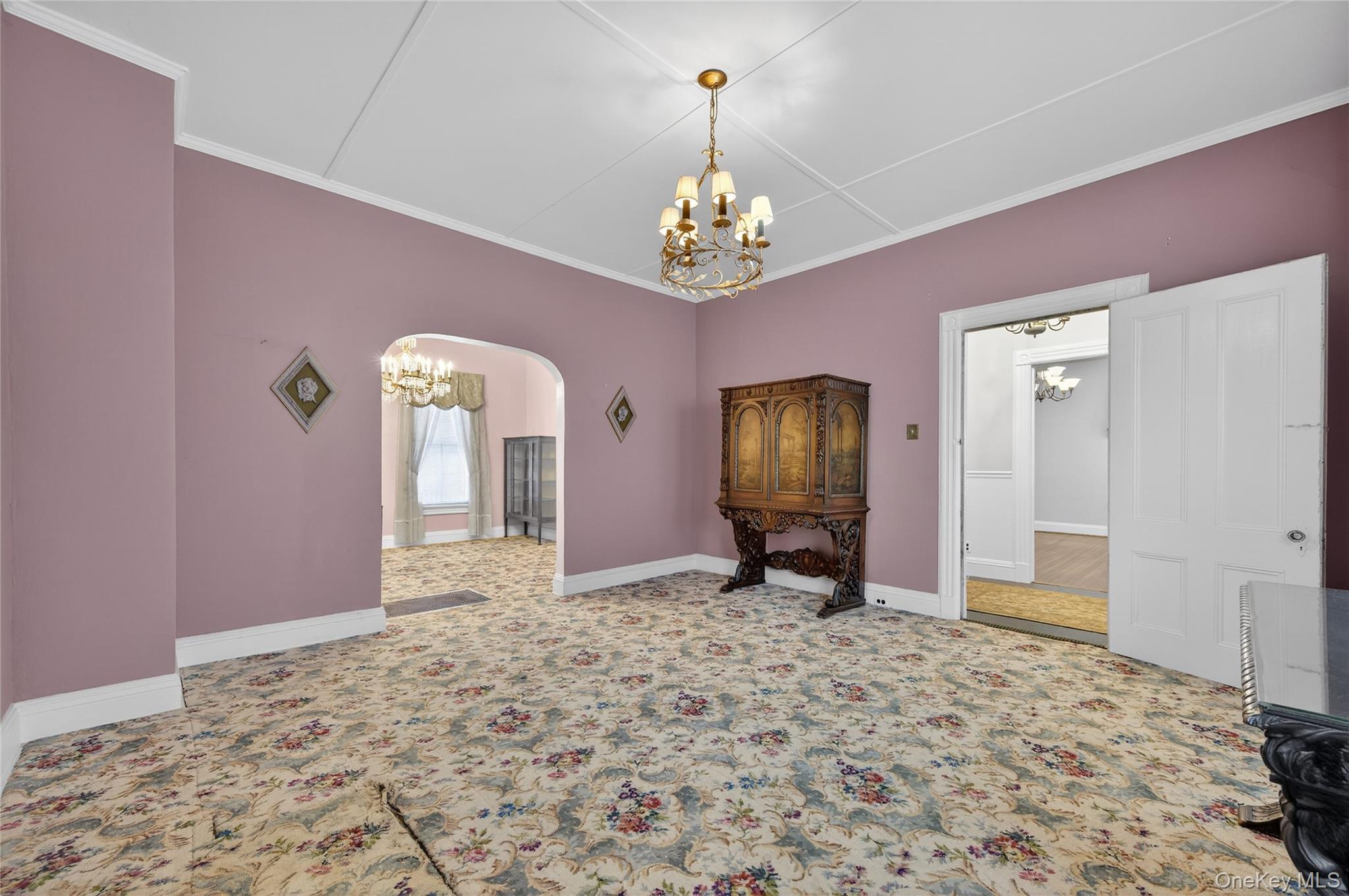 #9 photo, 863 Woodbury Road, Woodbury , NY 11797