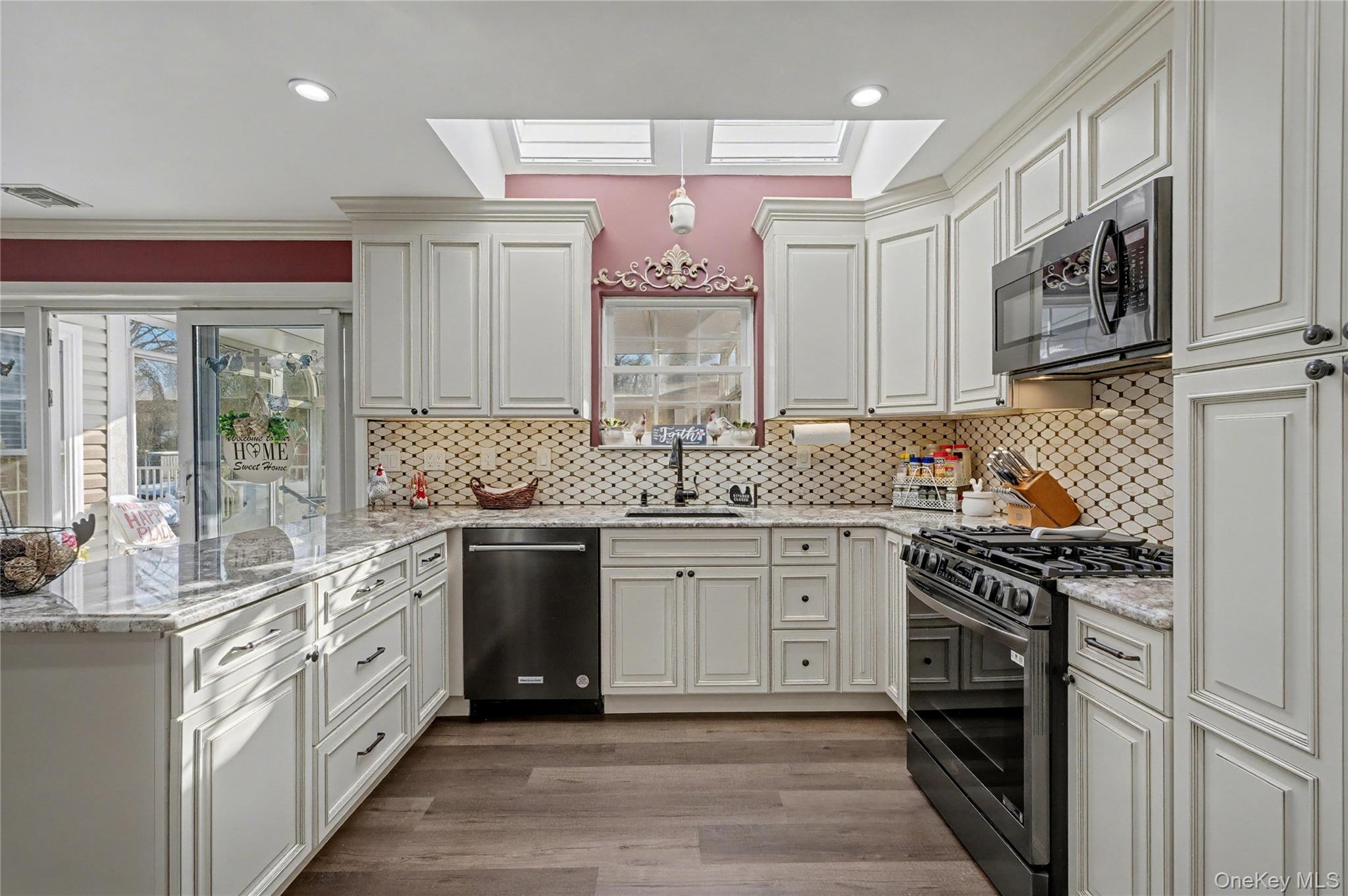 #14 photo, 8 Paddock Drive, Fort Salonga , NY 11768